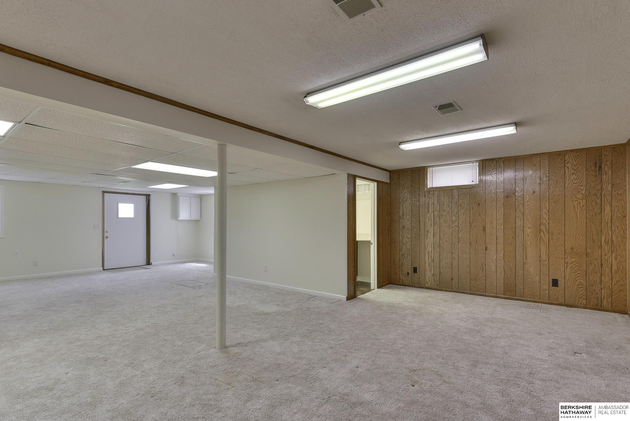 301 Pine Street, Friend, Nebraska image 32