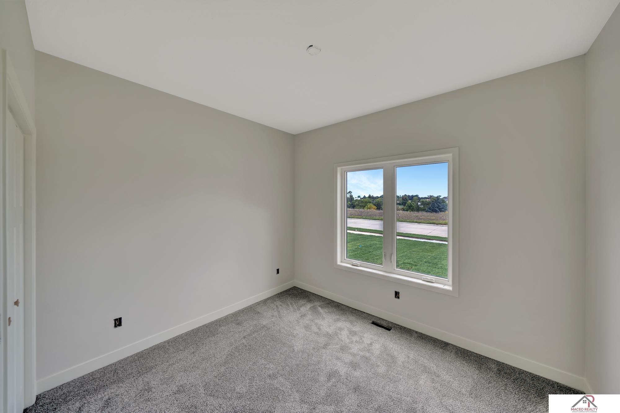 2415 Fairway Drive, Crete, Nebraska image 13