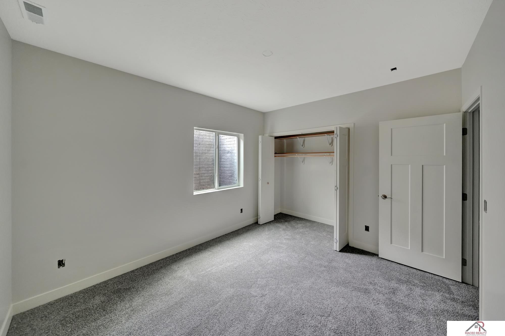 2415 Fairway Drive, Crete, Nebraska image 28