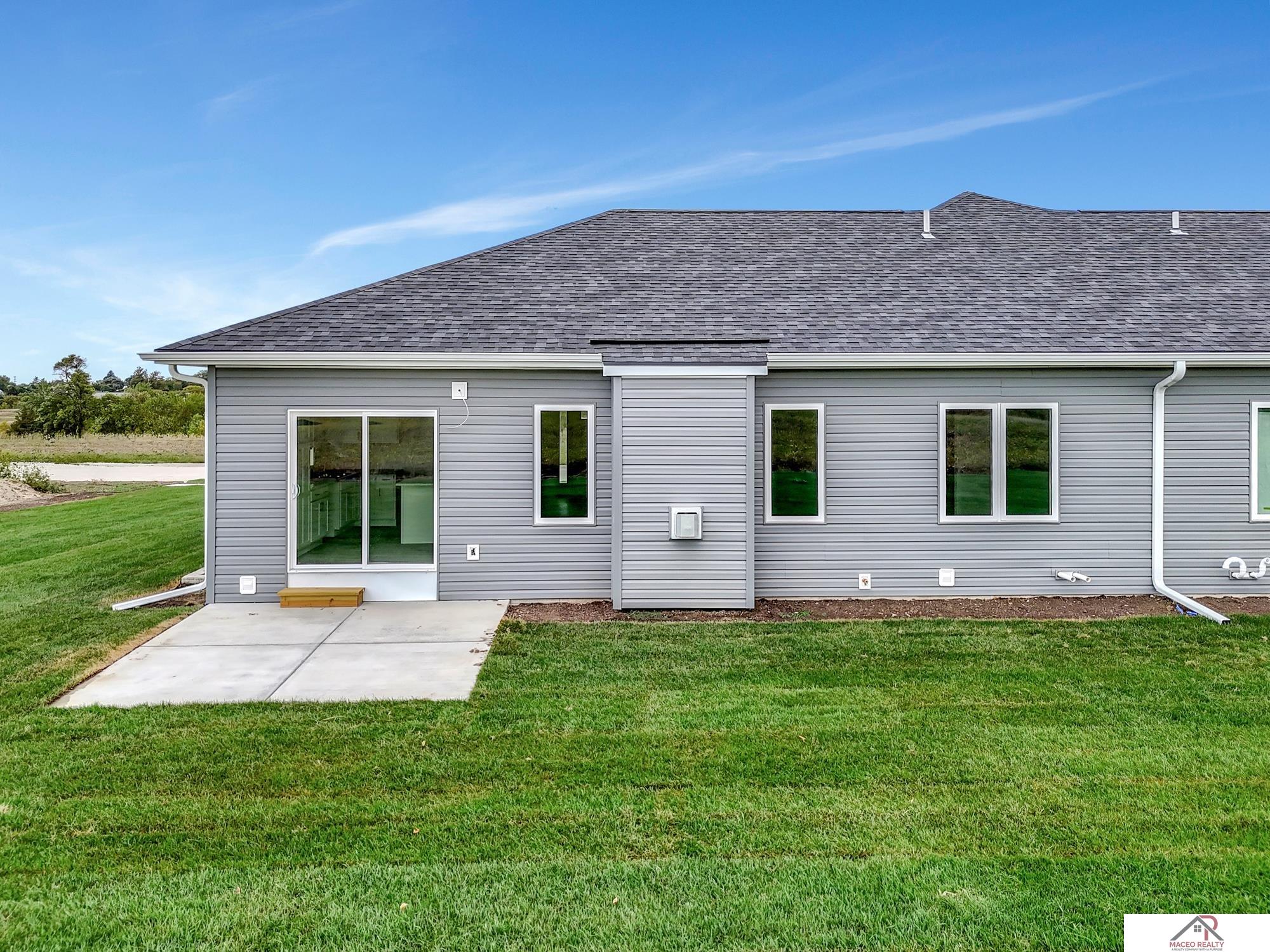 2415 Fairway Drive, Crete, Nebraska image 30
