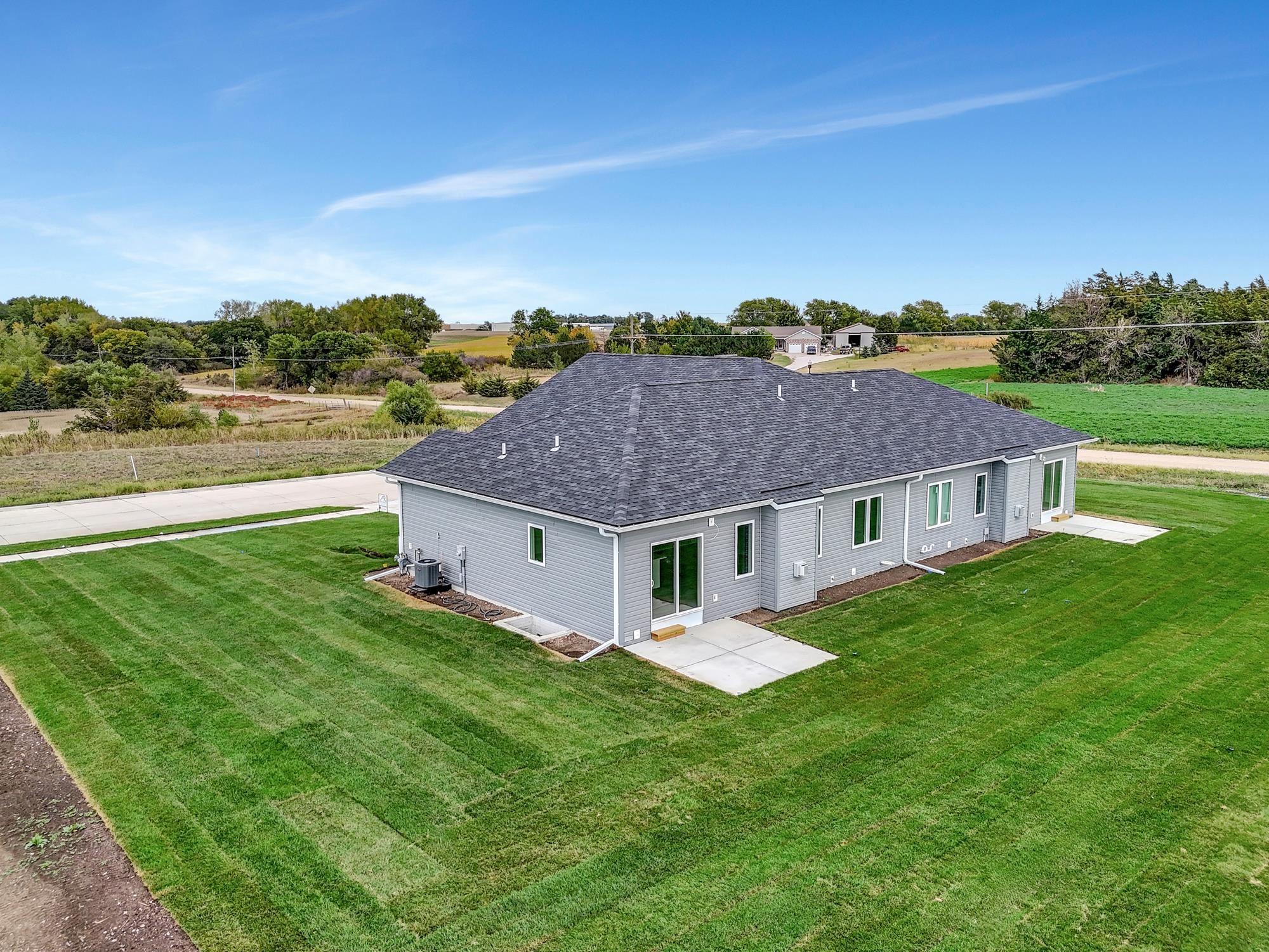 2415 Fairway Drive, Crete, Nebraska image 32