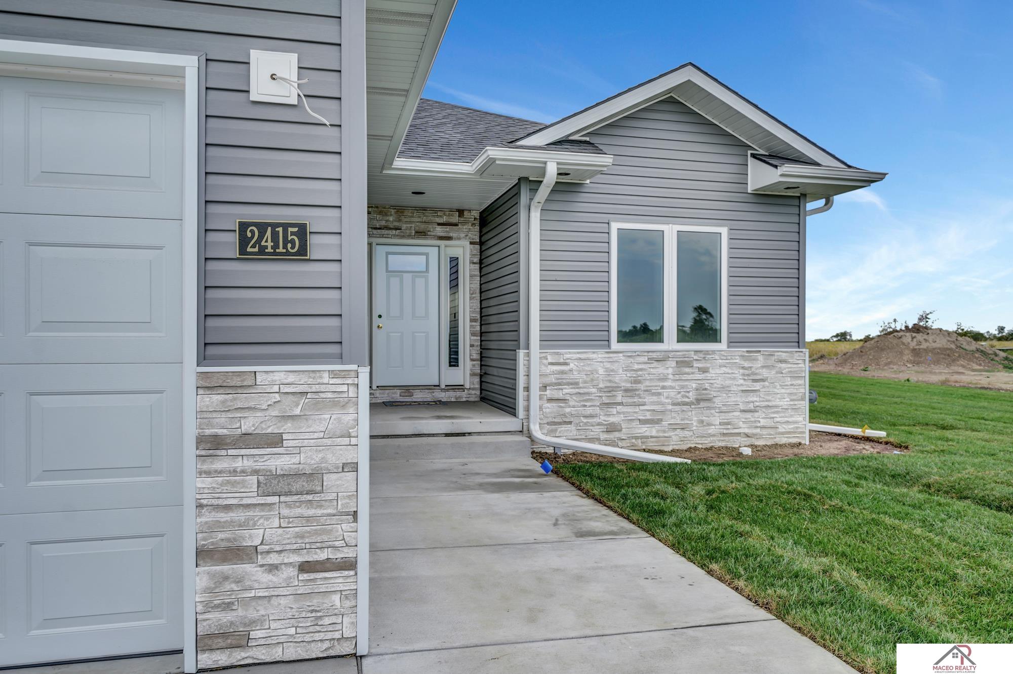 2415 Fairway Drive, Crete, Nebraska image 8