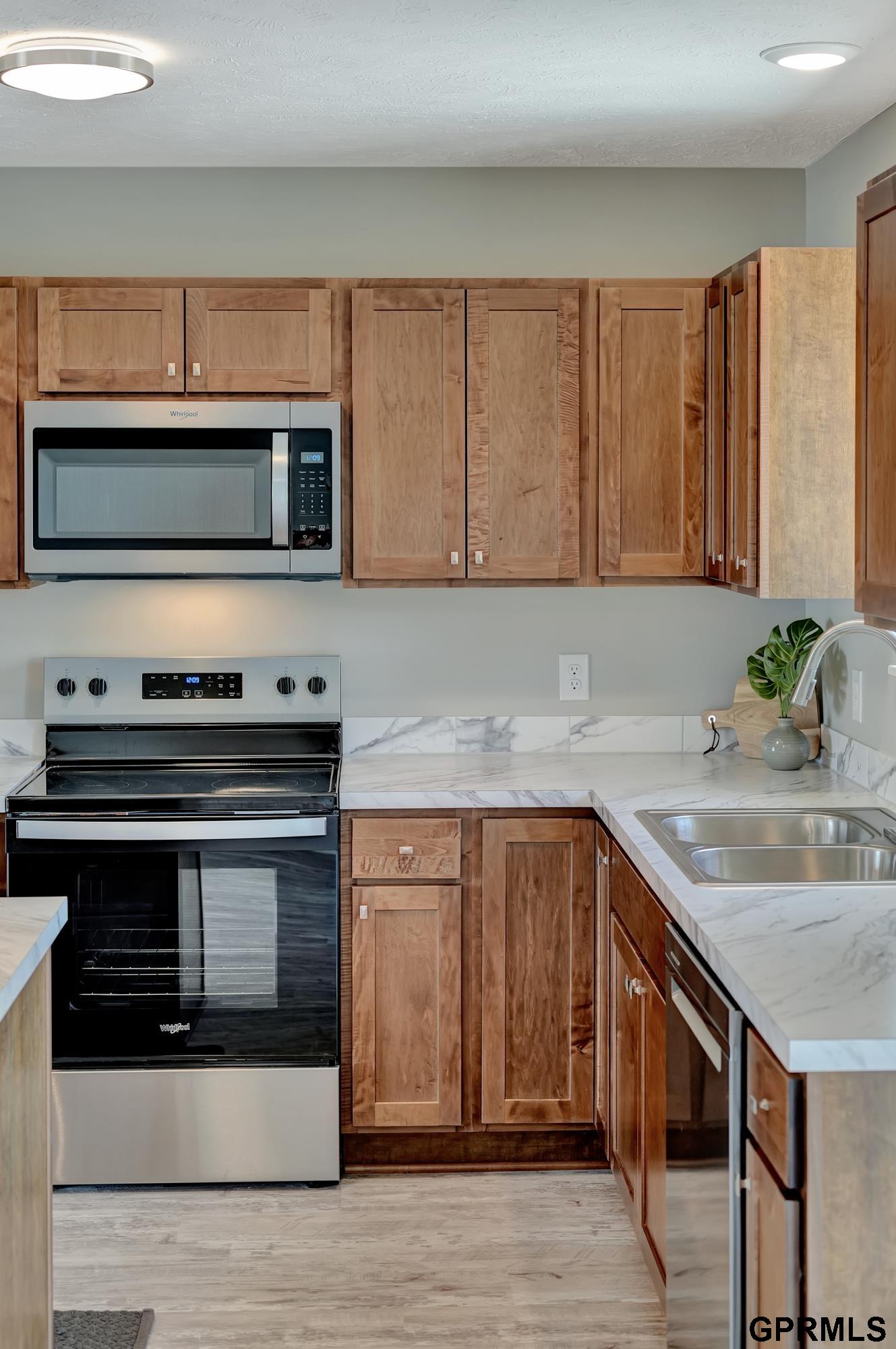 903 Sunridge Drive, Beatrice, Nebraska image 14