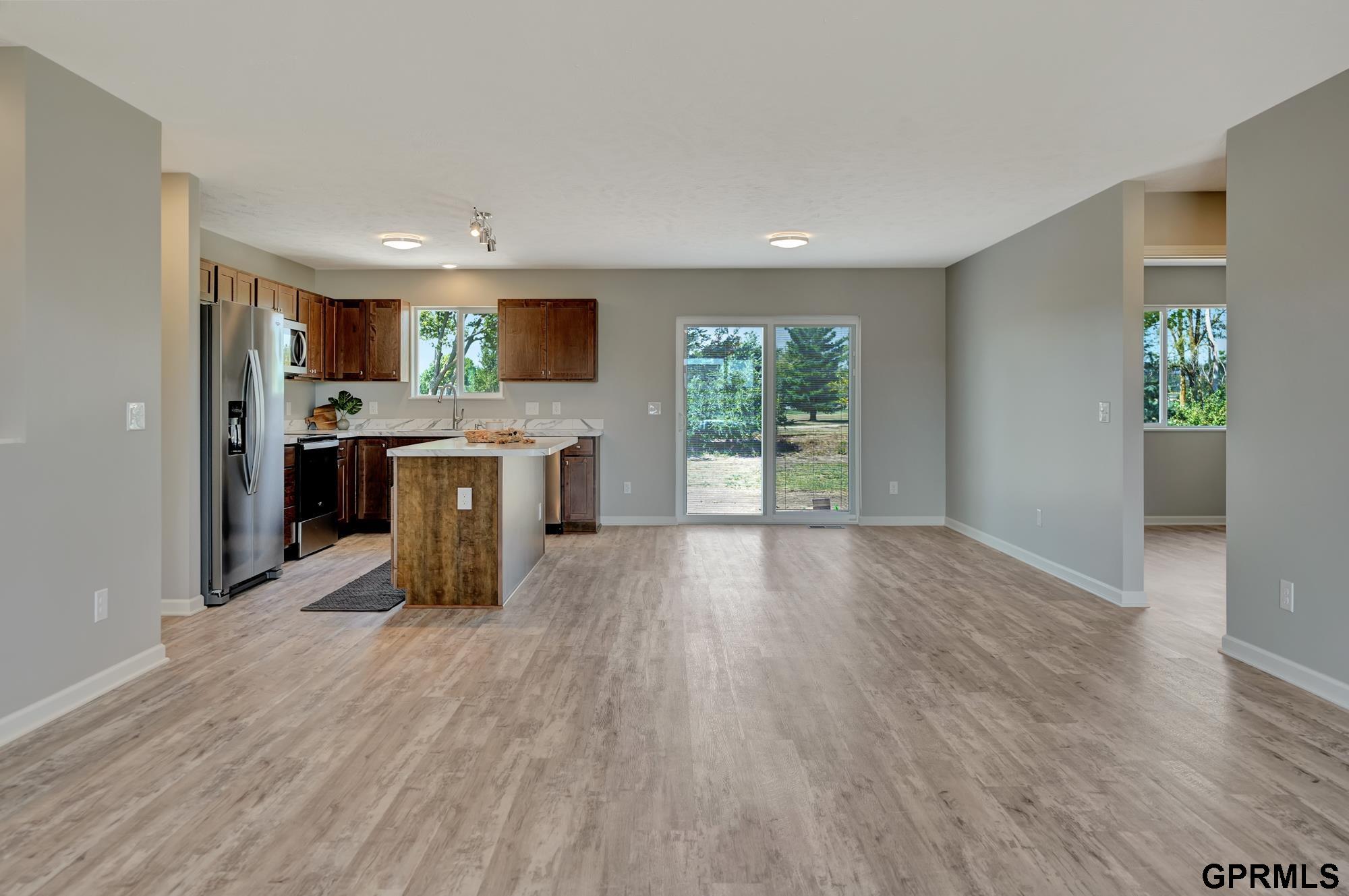 903 Sunridge Drive, Beatrice, Nebraska image 10