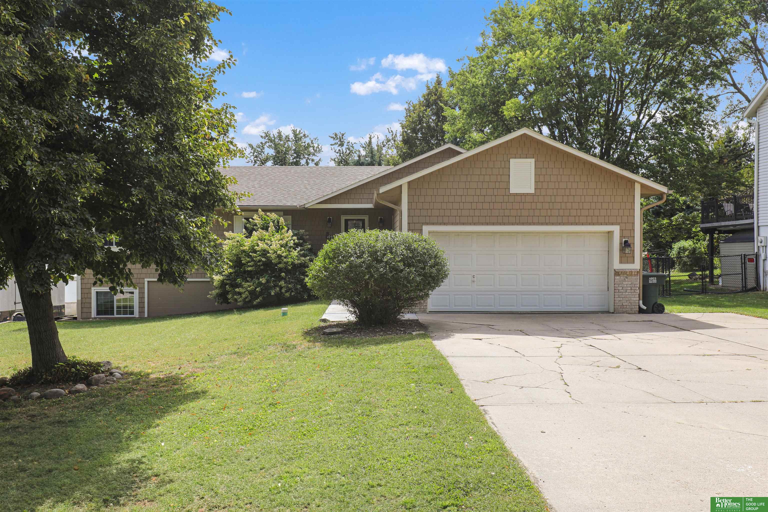 10953 Arrowhead Drive, Blair, Nebraska image 1