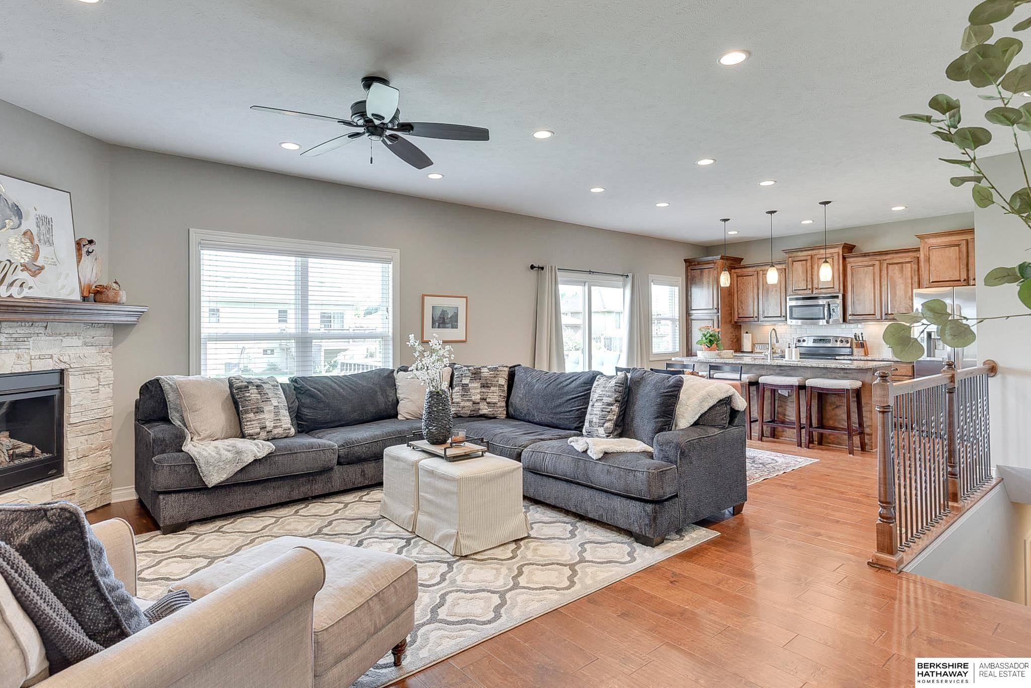 20487 Poplar Street, Omaha, Nebraska image 4