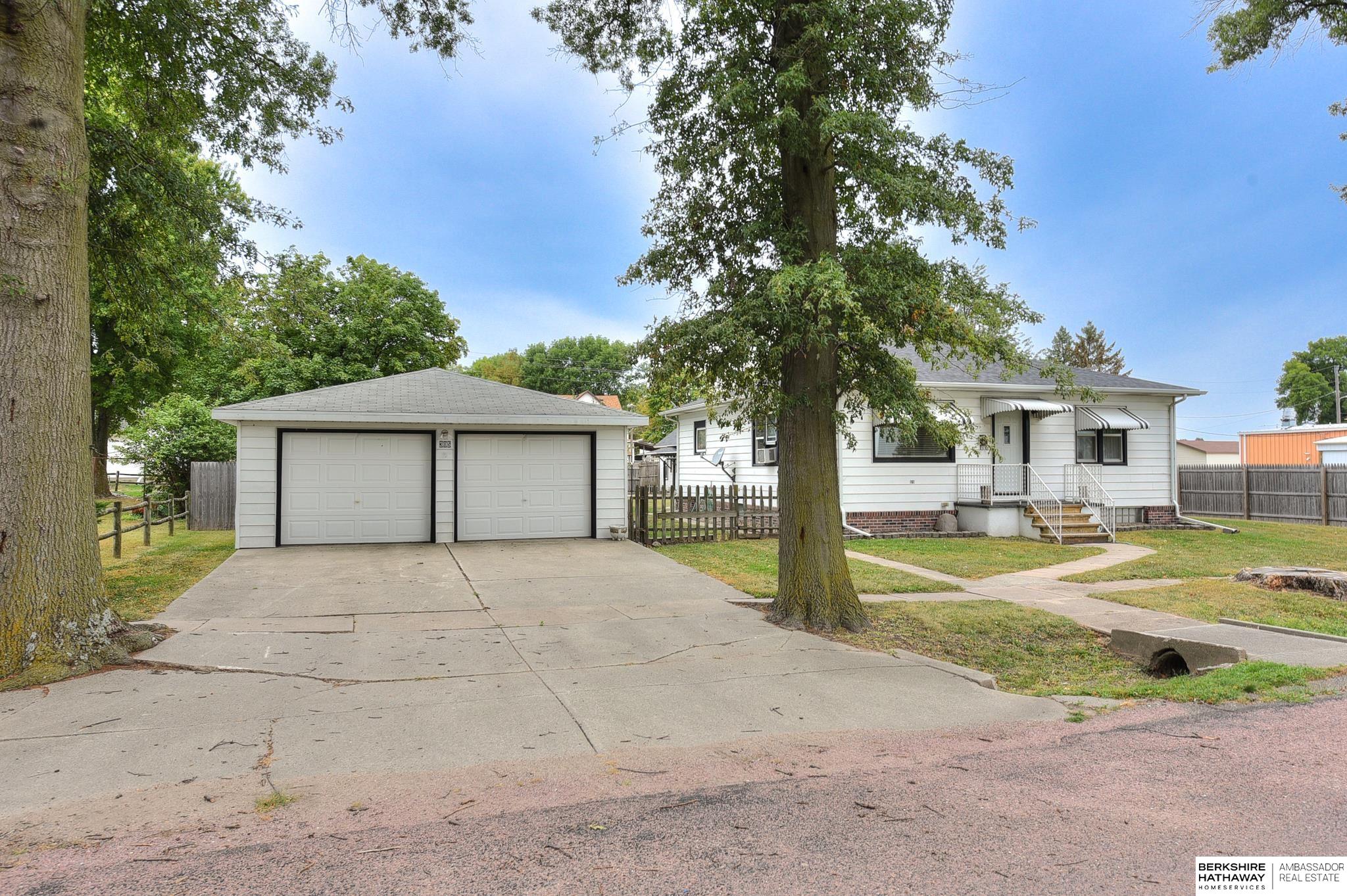 305 Oak Street, Snyder, Nebraska image 2