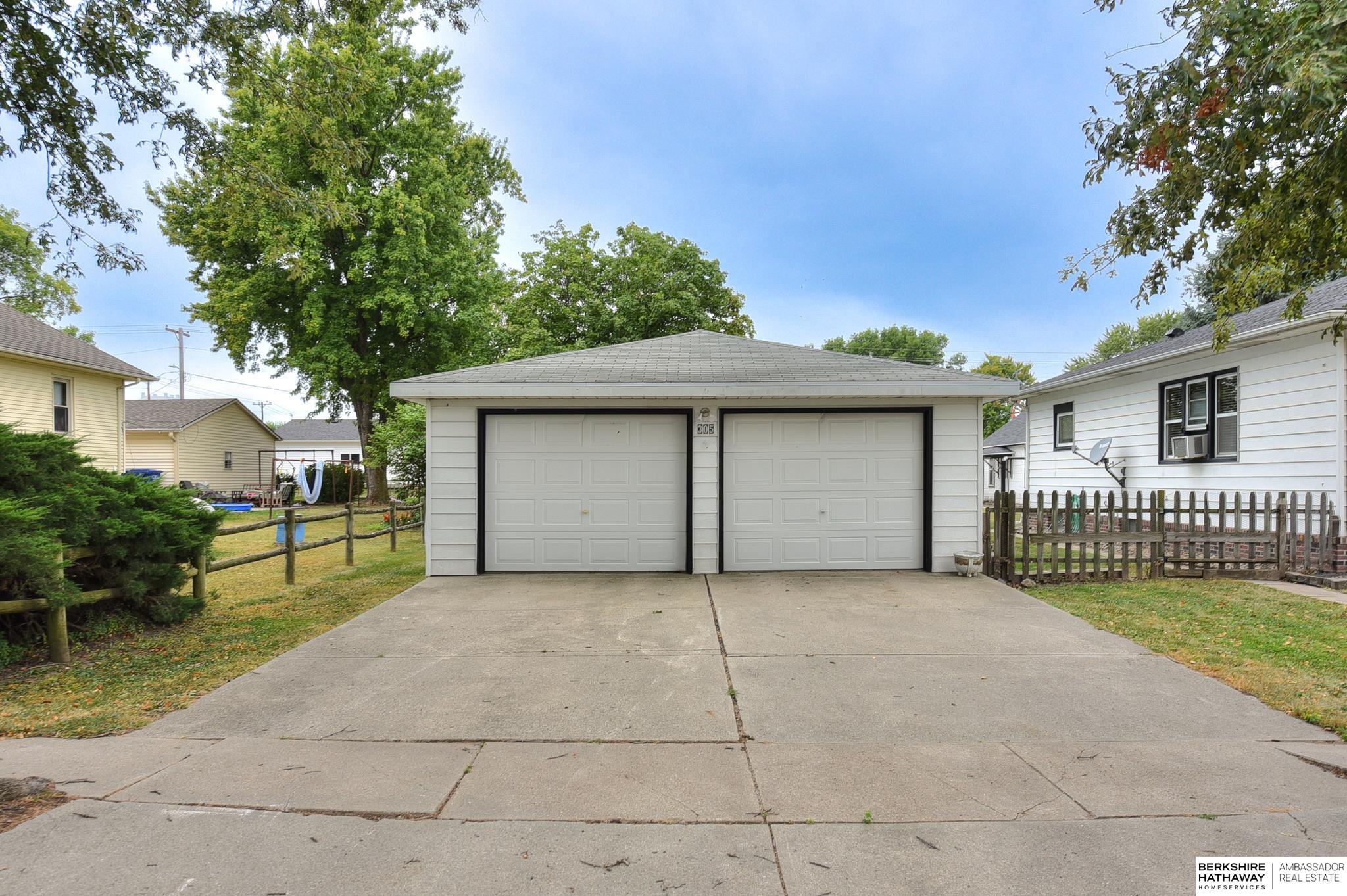 305 Oak Street, Snyder, Nebraska image 3