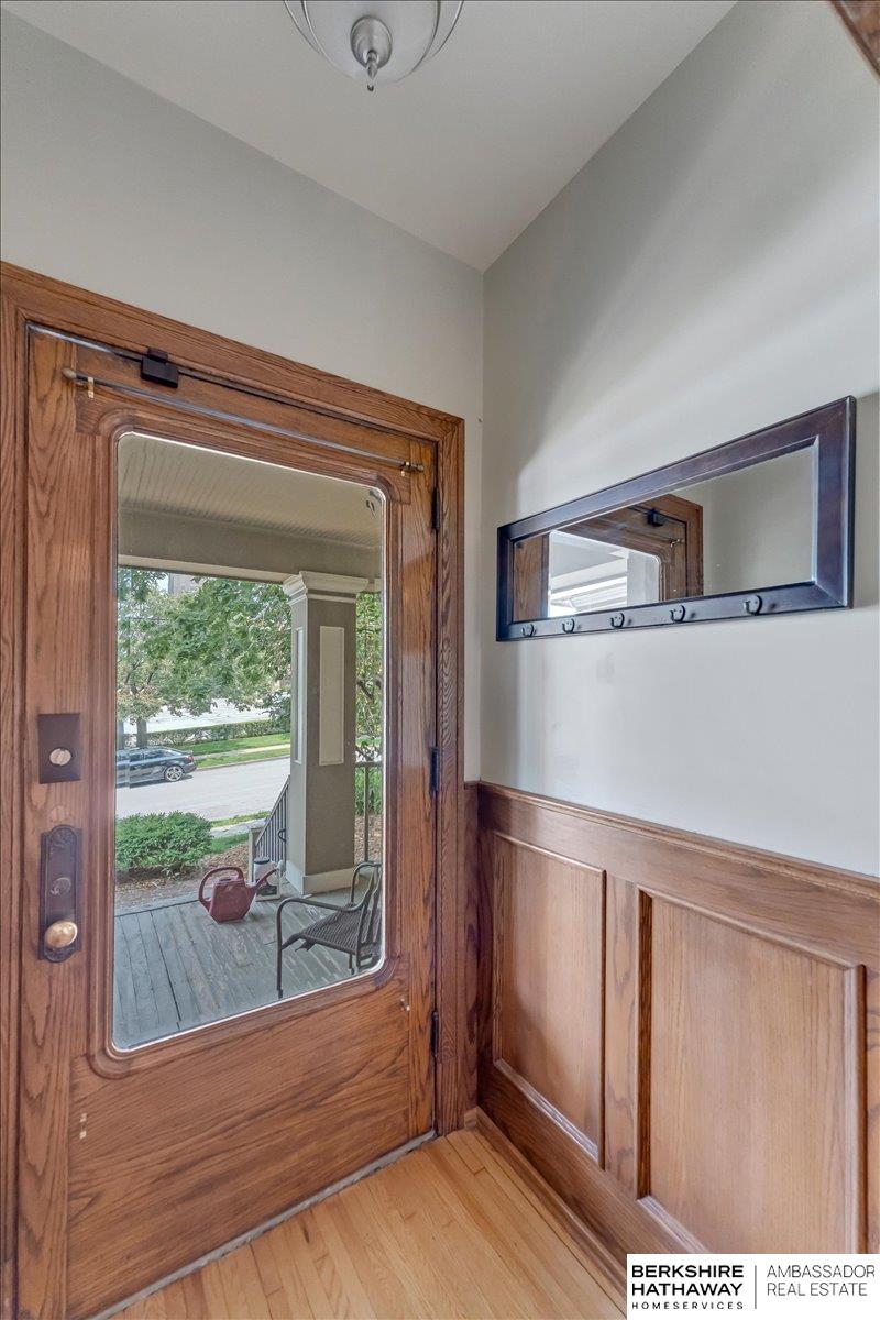 108 S 36th Street, Omaha, Nebraska image 7