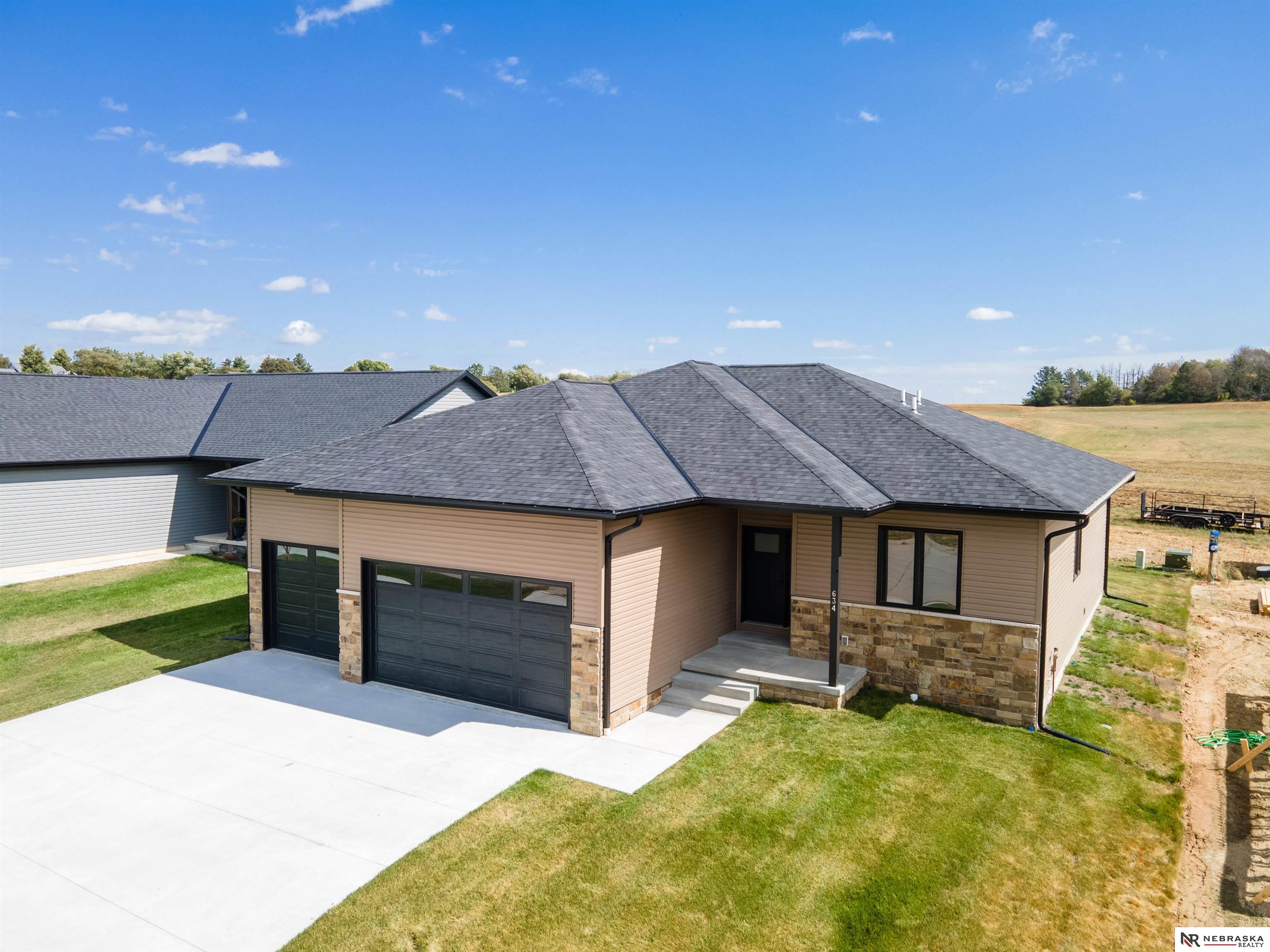 634 Woodsage Road, Seward, Nebraska image 1