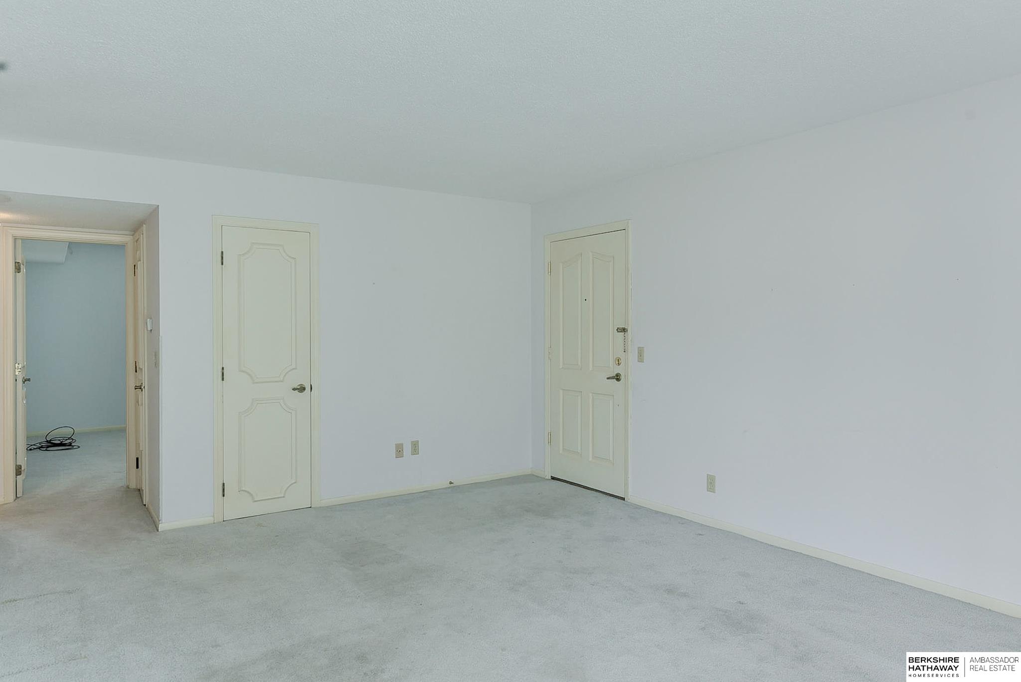 12764 Deauville Drive #216, Omaha, Nebraska image 7