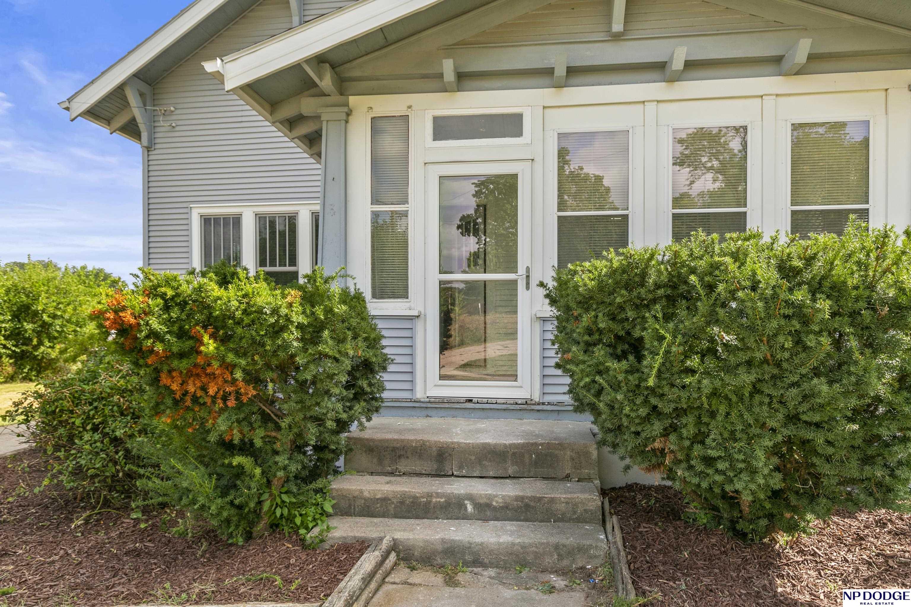 2438 Fontanelle Boulevard, Blair, Nebraska image 2