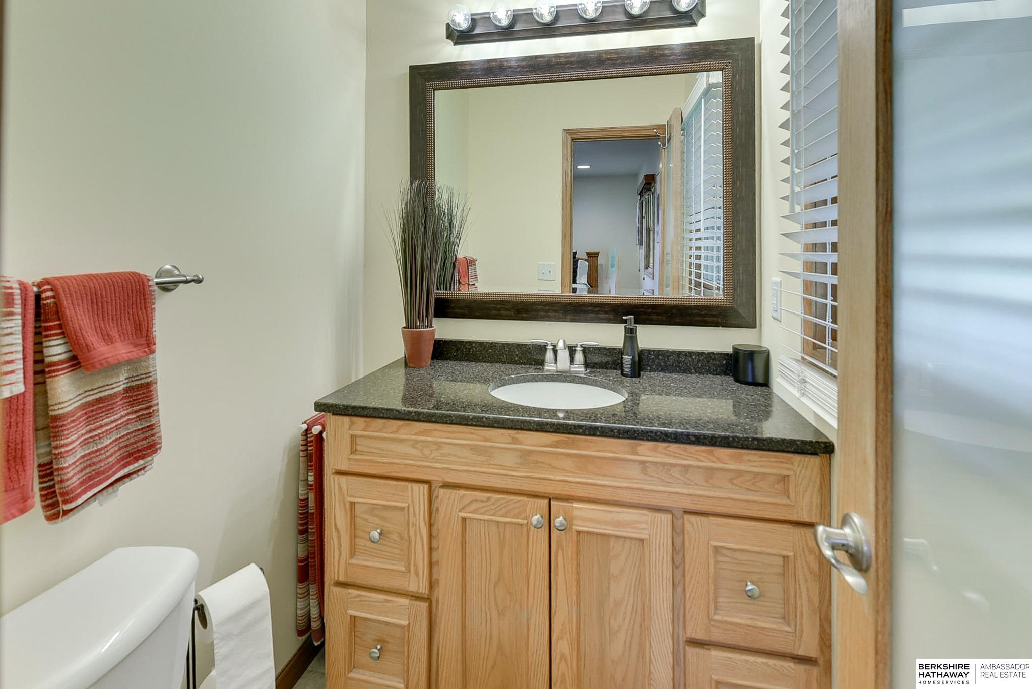 28622 Laurel Circle, Valley, Nebraska image 22