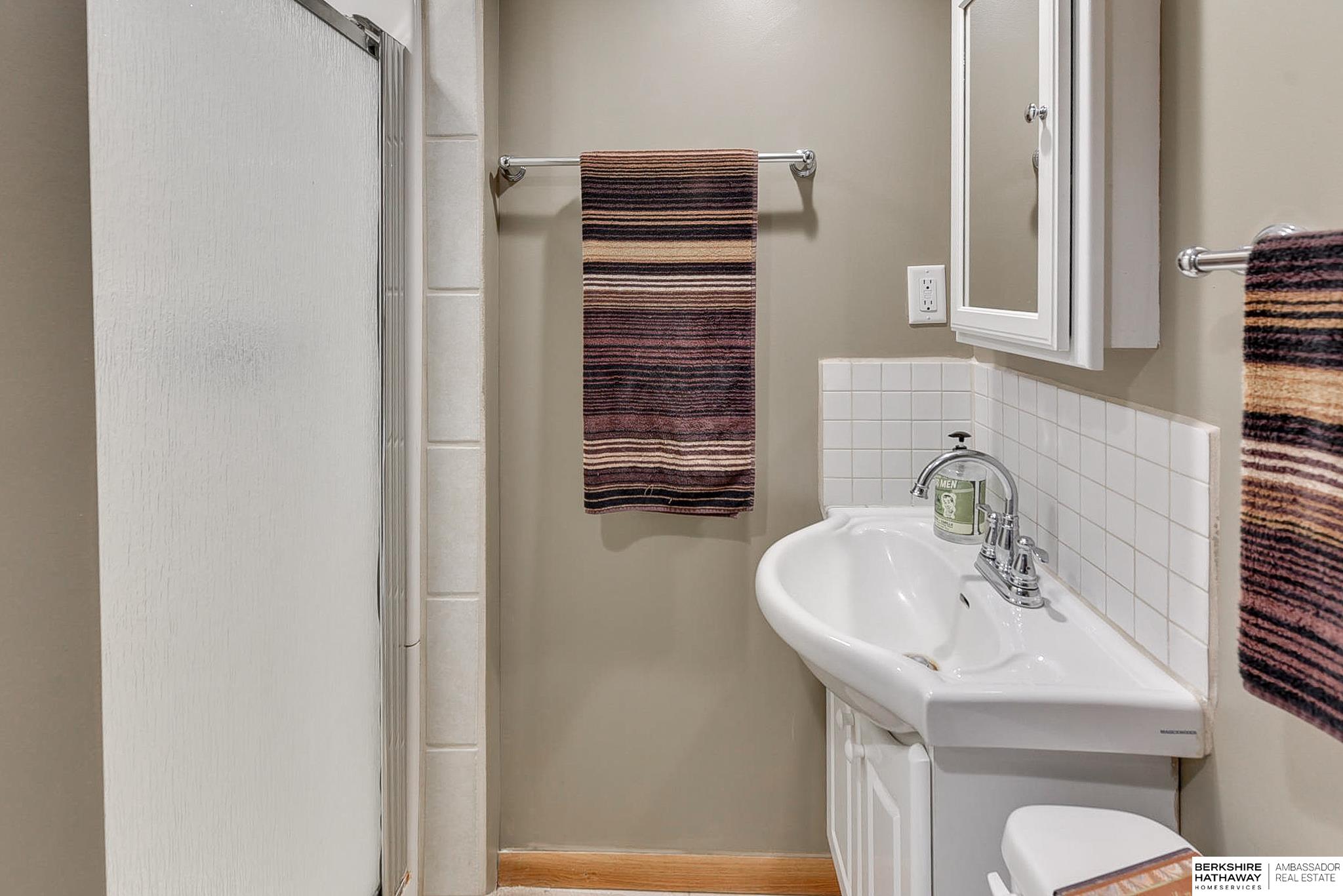28622 Laurel Circle, Valley, Nebraska image 43