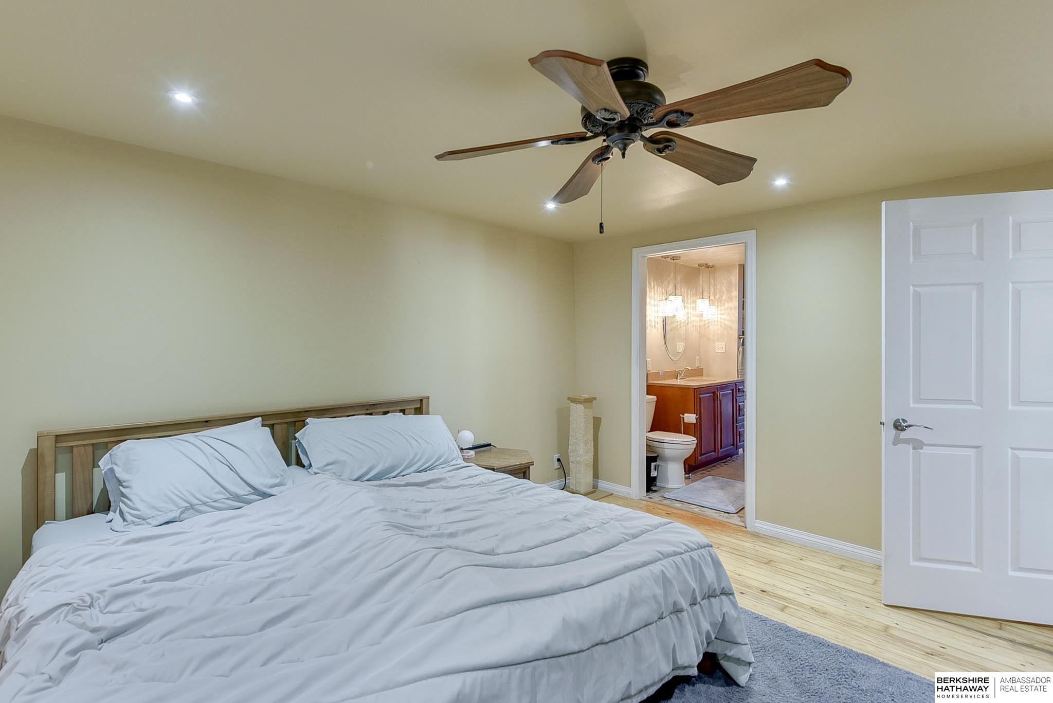 104 Comanche Street, Council Bluffs, Iowa image 25
