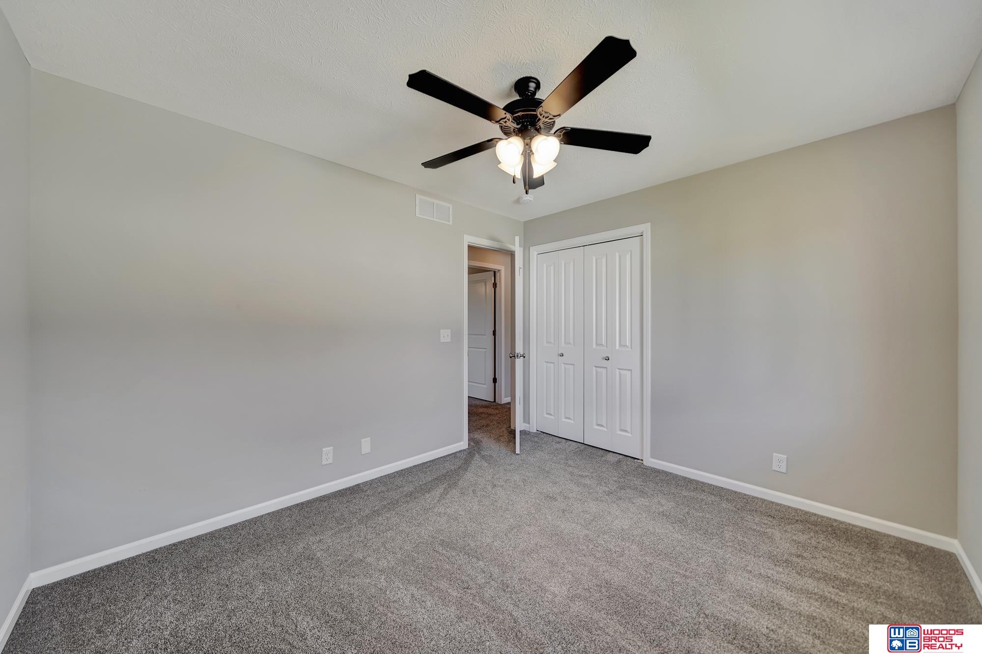 190 Woodland Boulevard, Hickman, Nebraska image 24