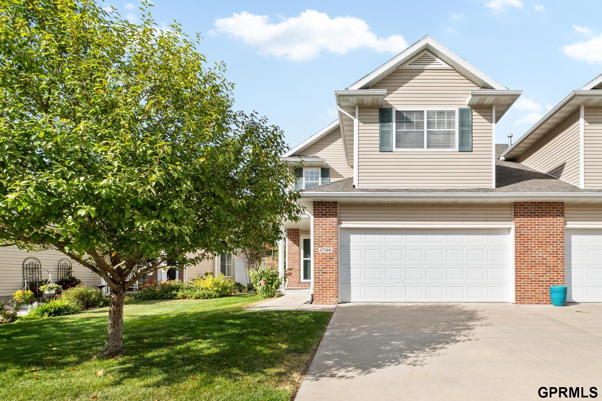 17566 Parker Plaza, Omaha, Nebraska image 3