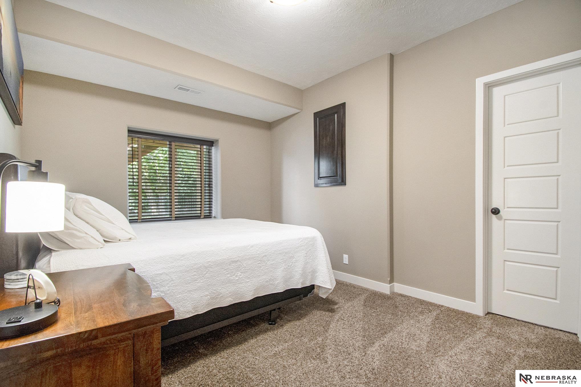 29105 Mary Street, Valley, Nebraska image 30