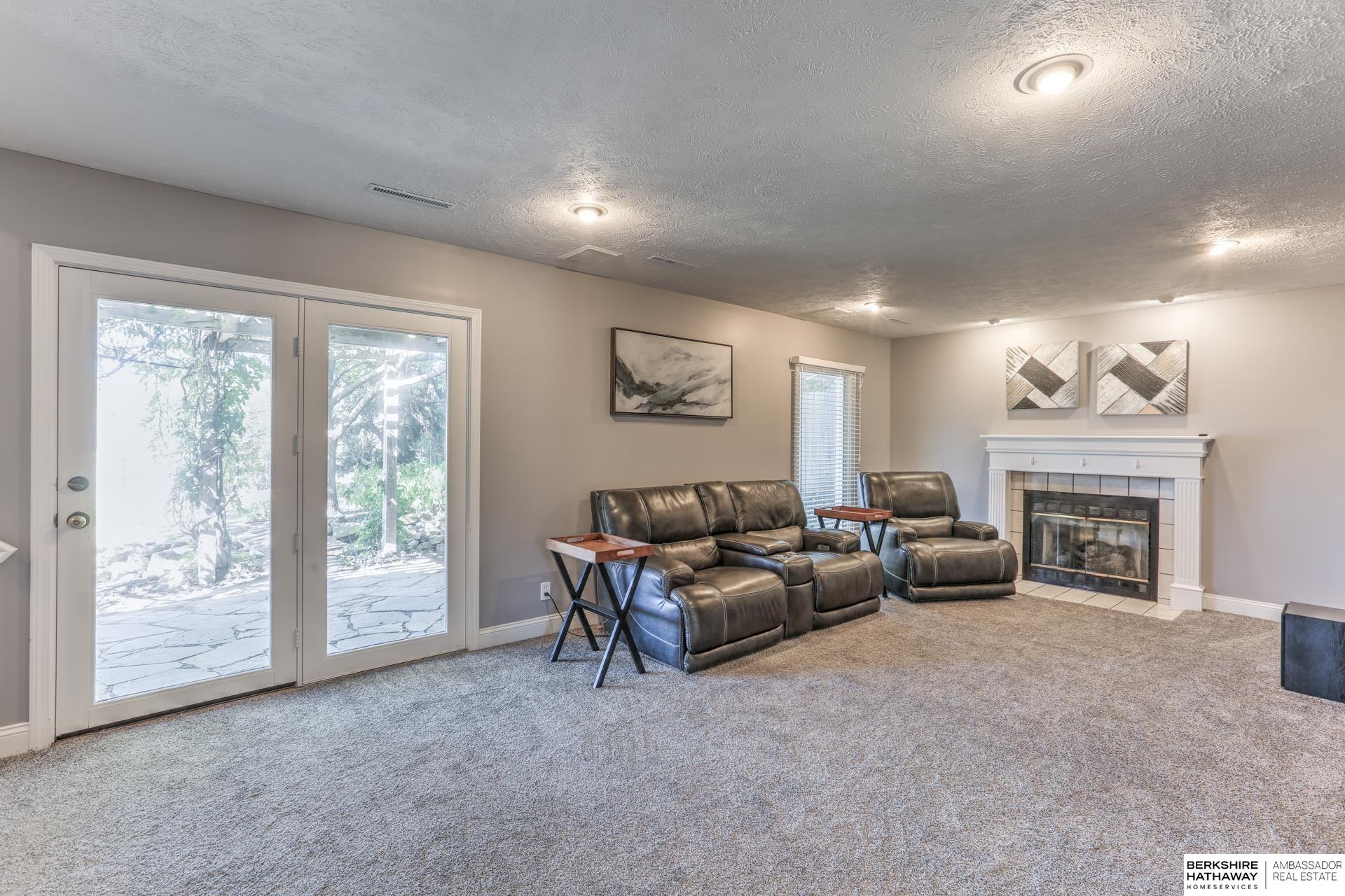 29105 Mary Street, Valley, Nebraska image 15