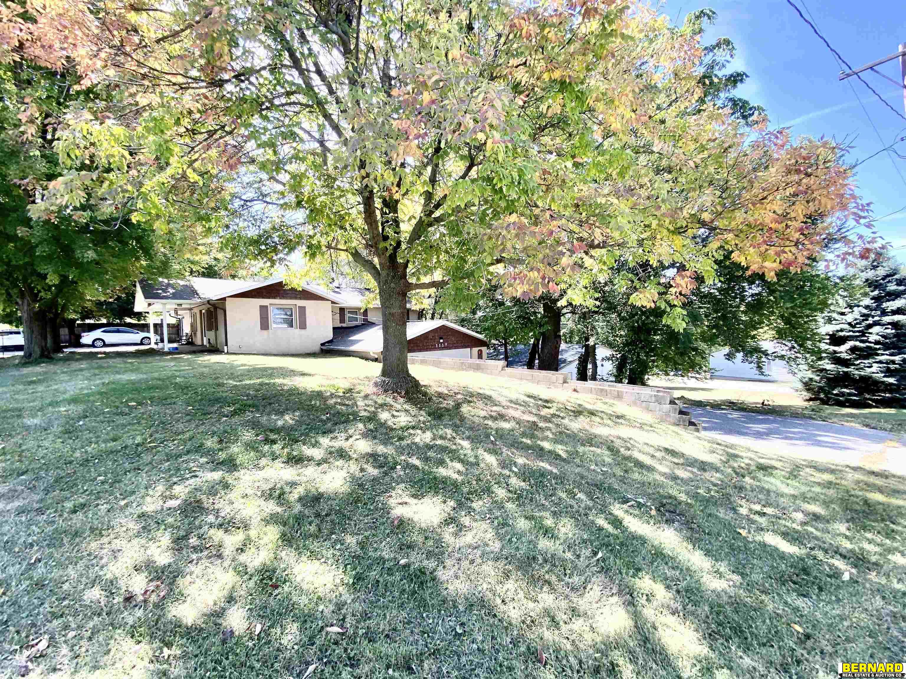 1117 Scenic Drive, Nebraska City, Nebraska image 3