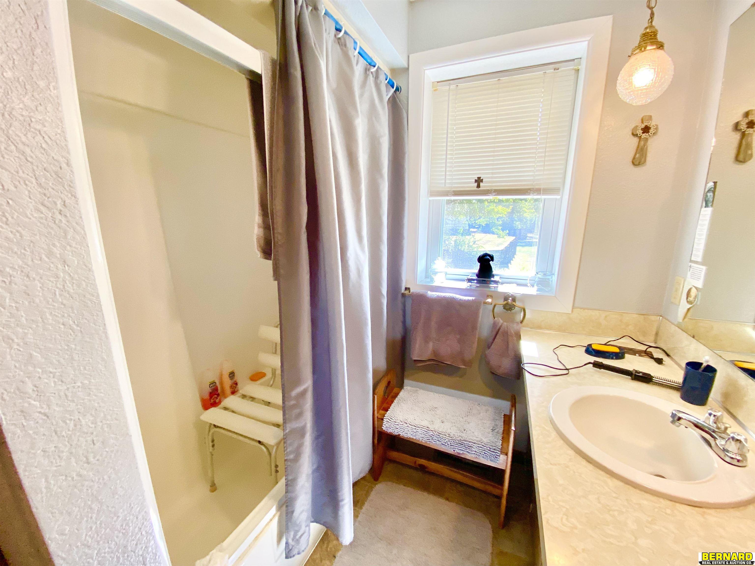 1117 Scenic Drive, Nebraska City, Nebraska image 21