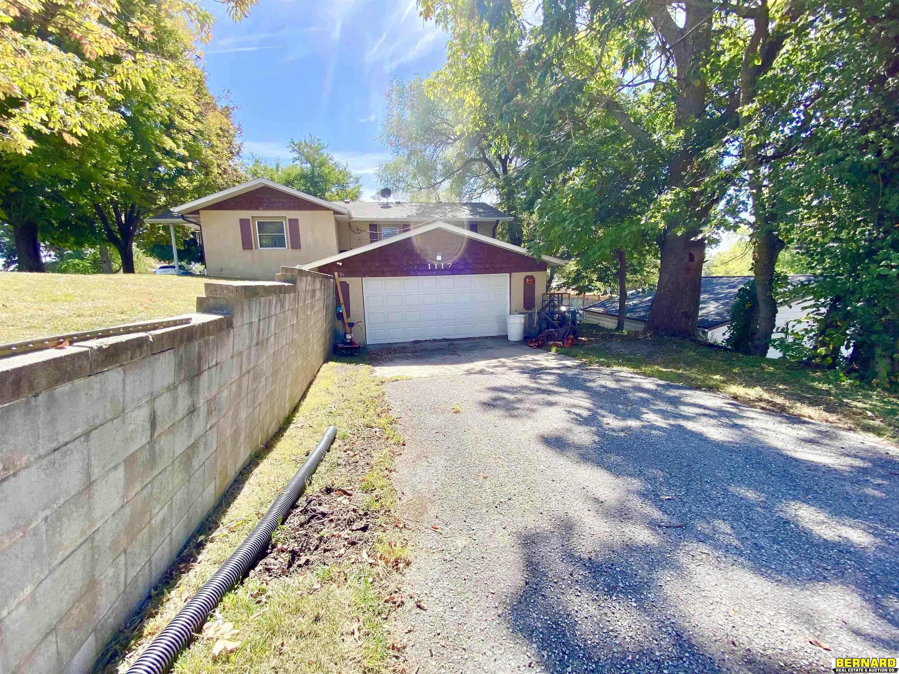 1117 Scenic Drive, Nebraska City, Nebraska image 4