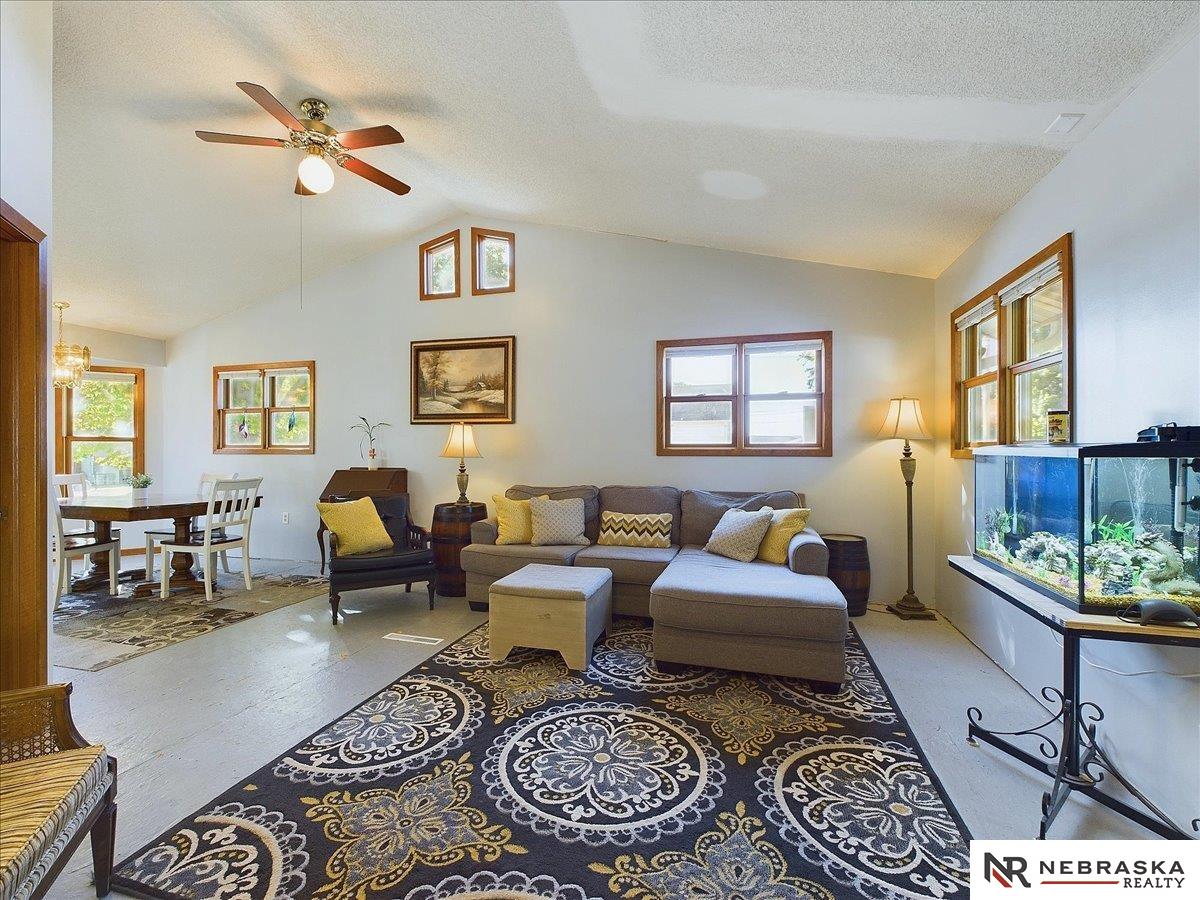 315 S F Street, Milford, Nebraska image 3