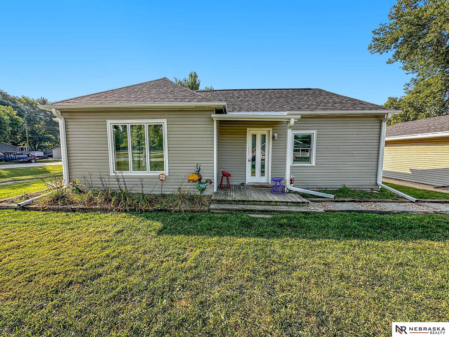 215 E 3rd Street, Valparaiso, Nebraska image 1
