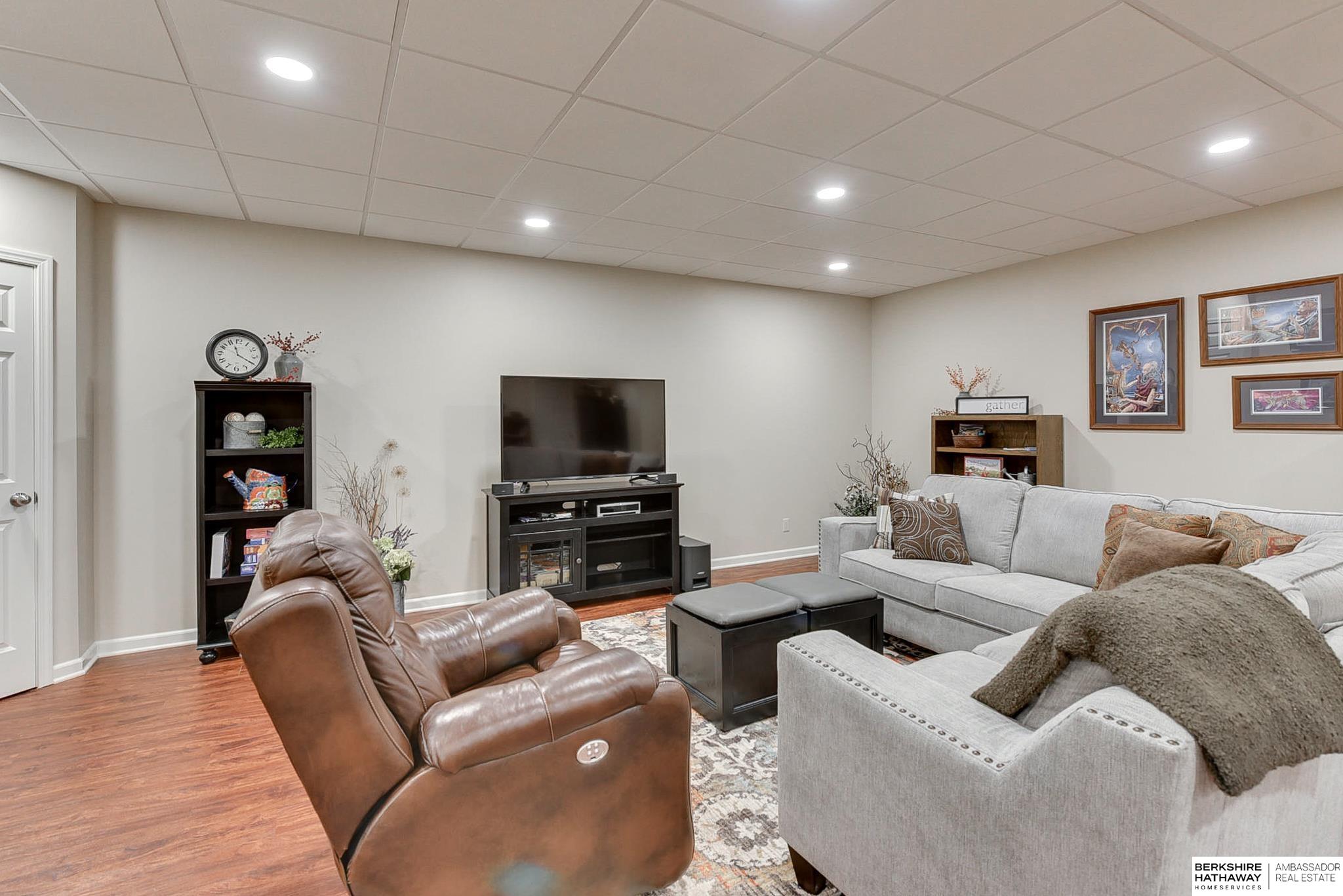5717 N 148th Plaza, Omaha, Nebraska image 41
