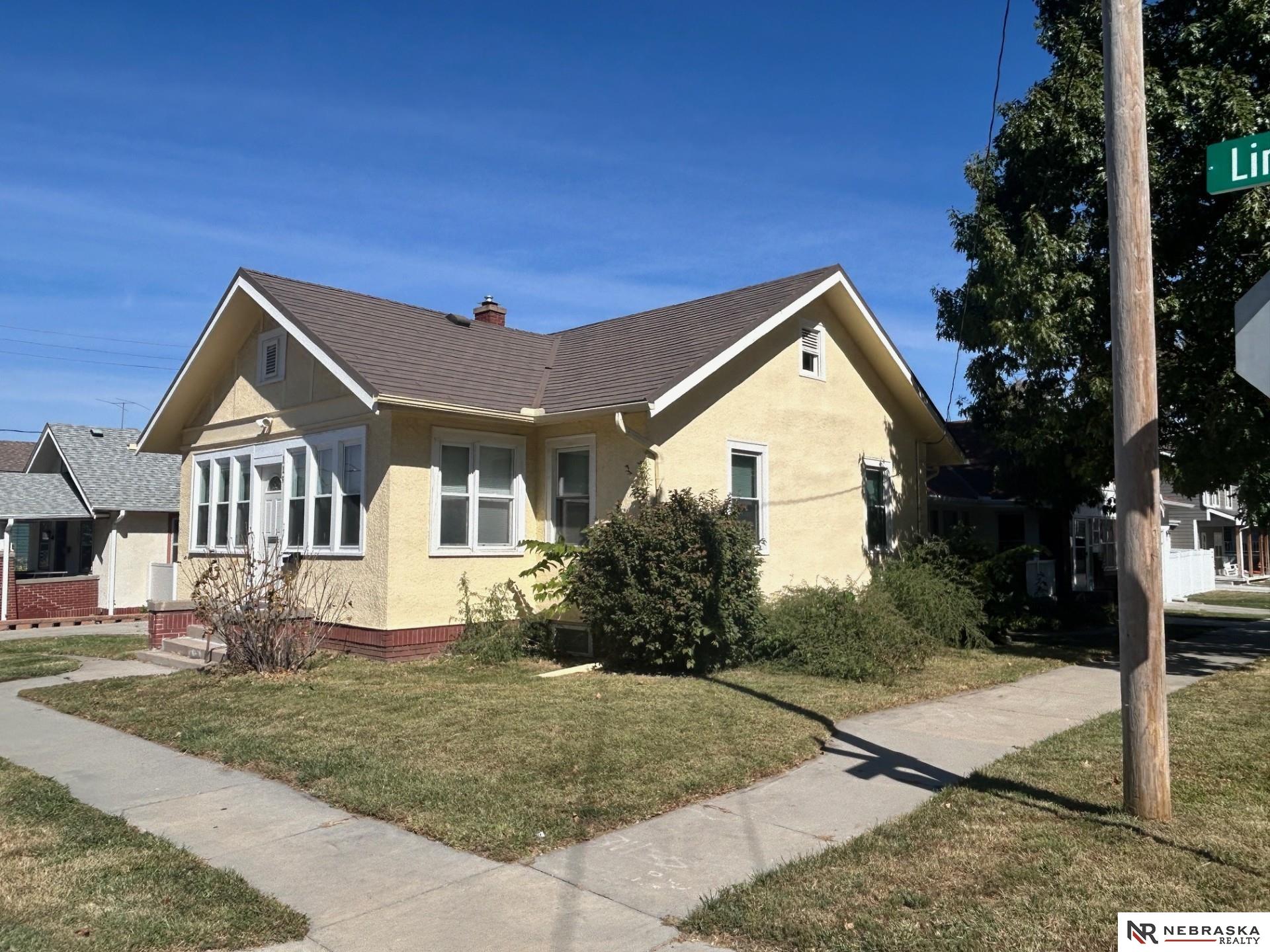 119 Lincoln Avenue, Council Bluffs, Iowa image 2