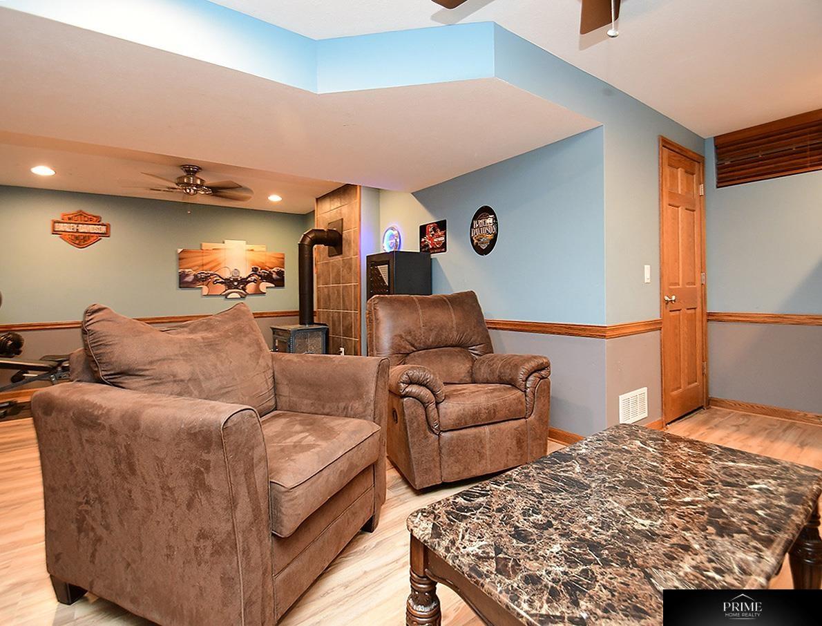 410 Walnut Street, Louisville, Nebraska image 23