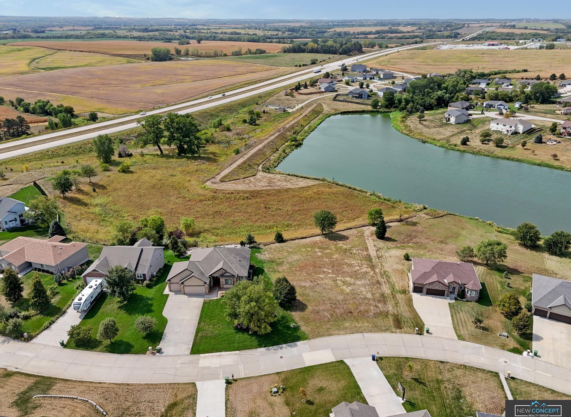727 Linden Drive, Palmyra, Nebraska image 2