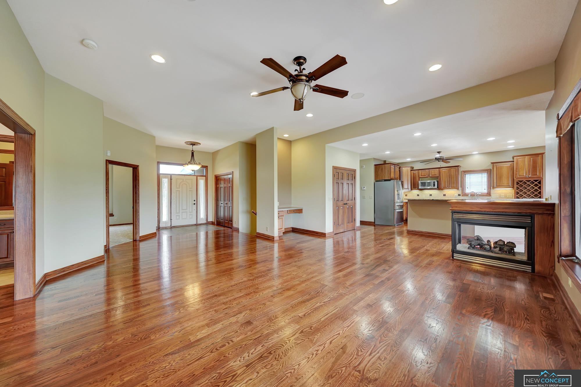 727 Linden Drive, Palmyra, Nebraska image 16