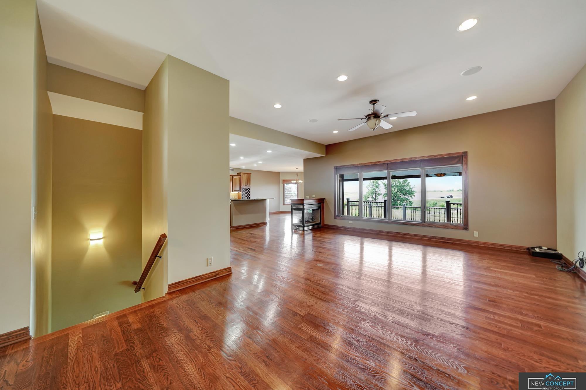 727 Linden Drive, Palmyra, Nebraska image 18