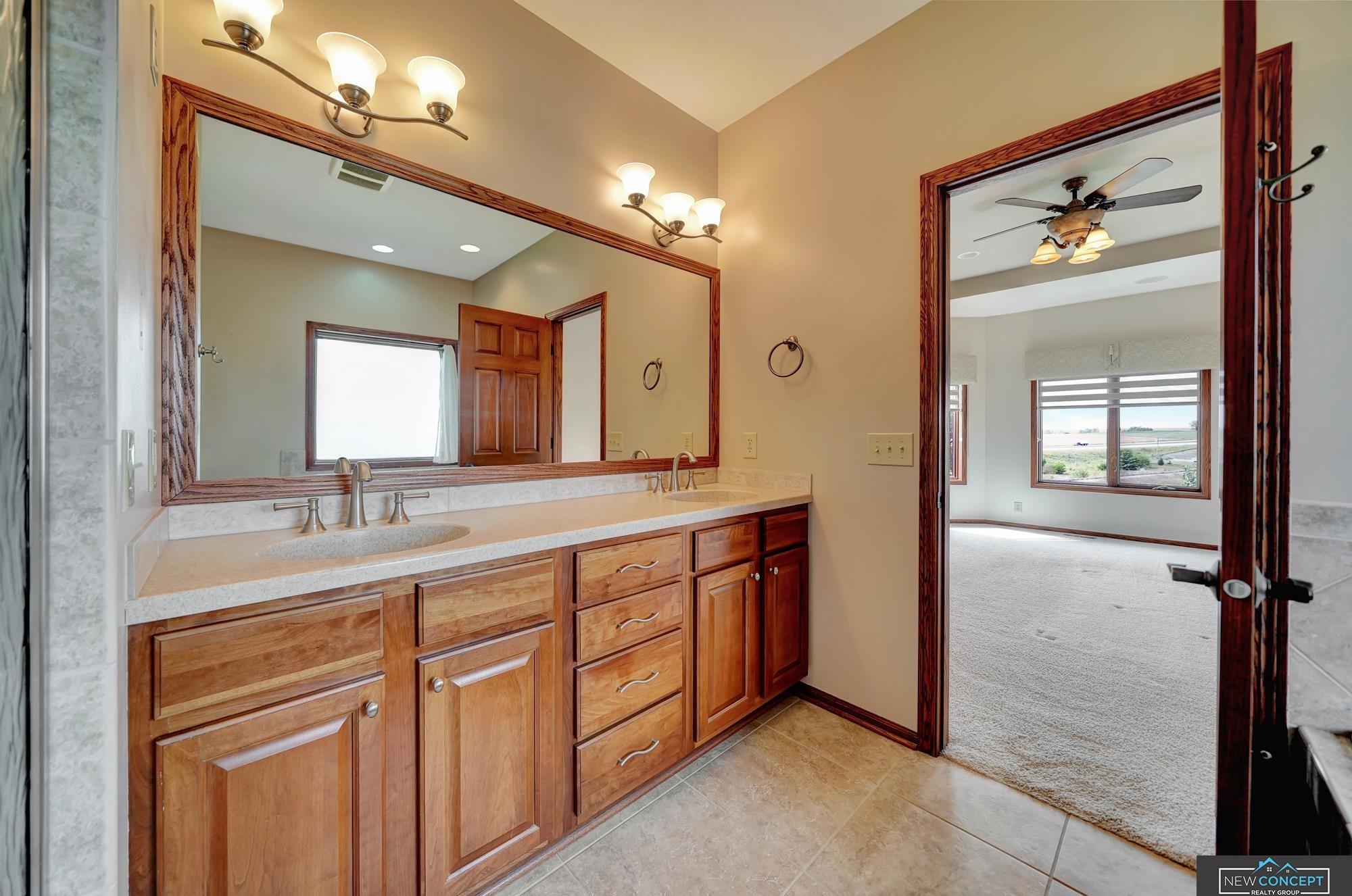 727 Linden Drive, Palmyra, Nebraska image 42