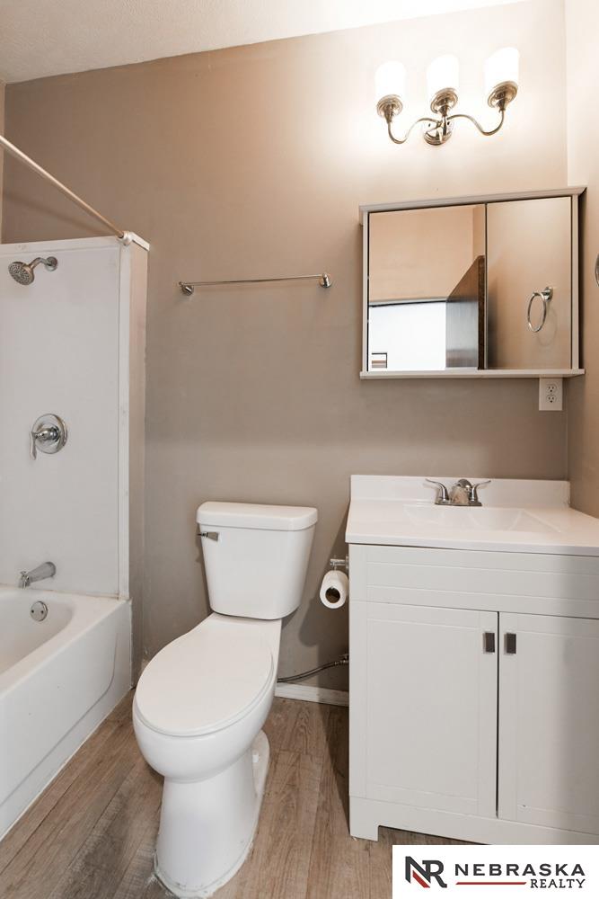 11428 W Lakeshore Drive, Blair, Nebraska image 14
