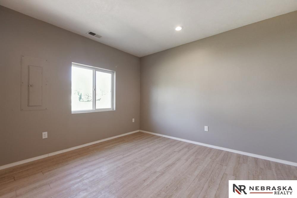 11428 W Lakeshore Drive, Blair, Nebraska image 19