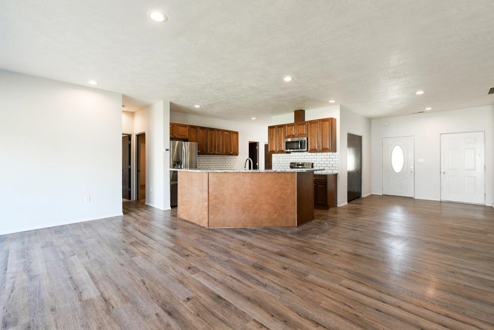 11428 W Lakeshore Drive, Blair, Nebraska image 4