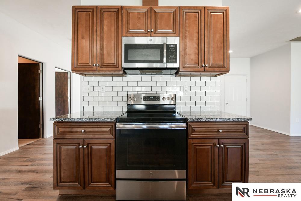11428 W Lakeshore Drive, Blair, Nebraska image 9