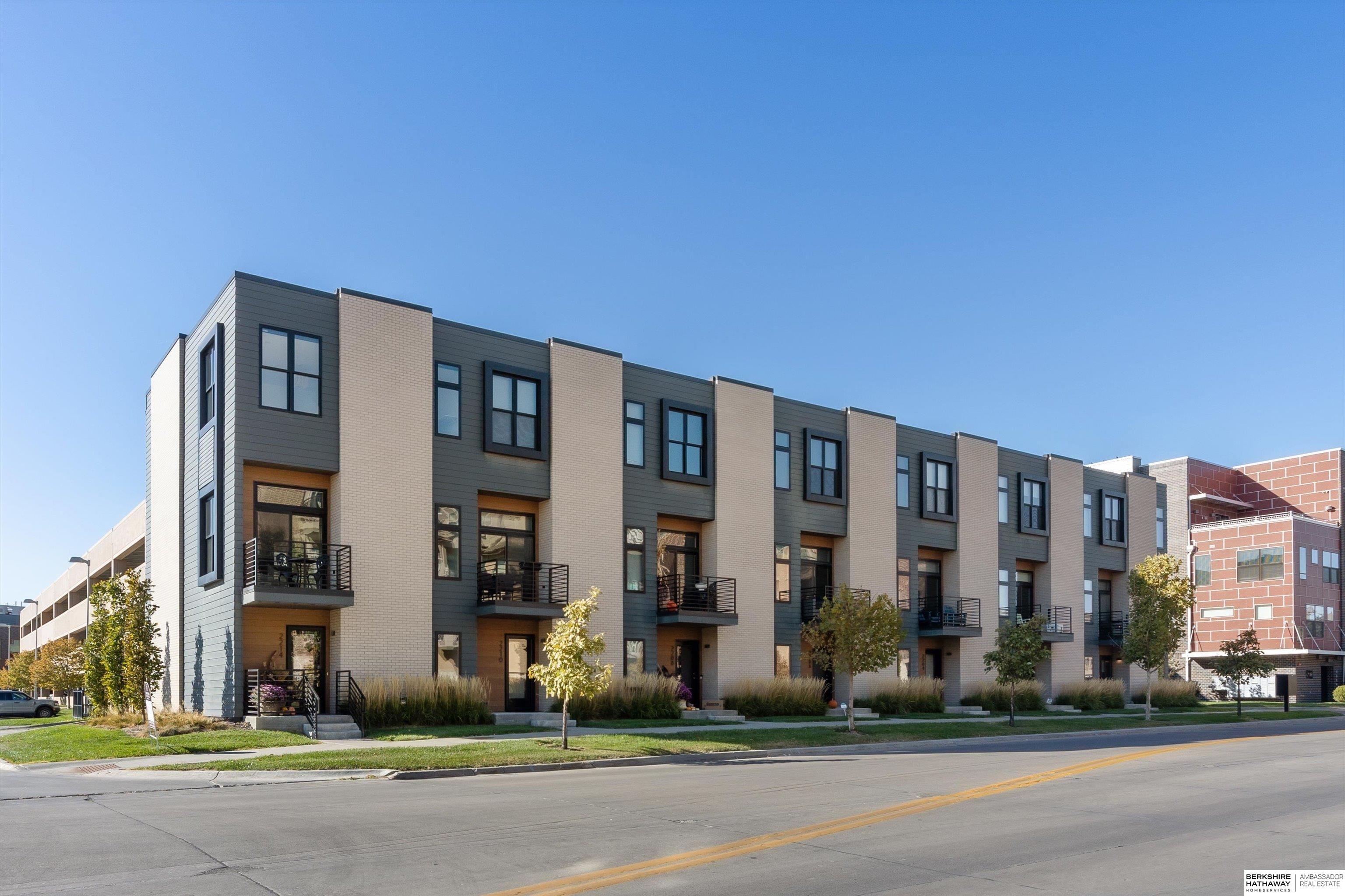 2214 S 64th Avenue, Omaha, Nebraska image 3