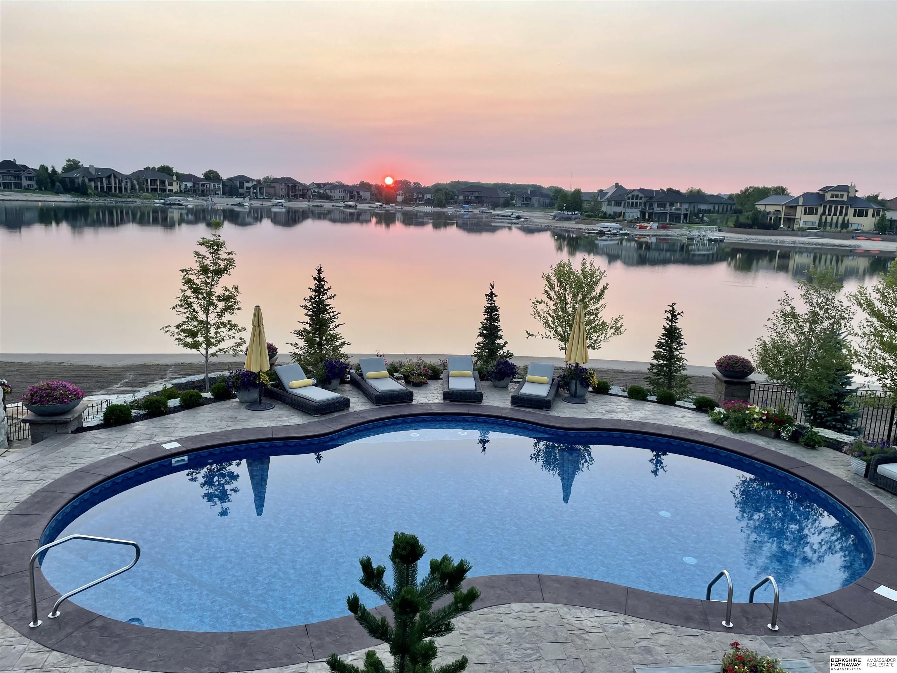 502 S 249th Circle, Waterloo, Nebraska image 8
