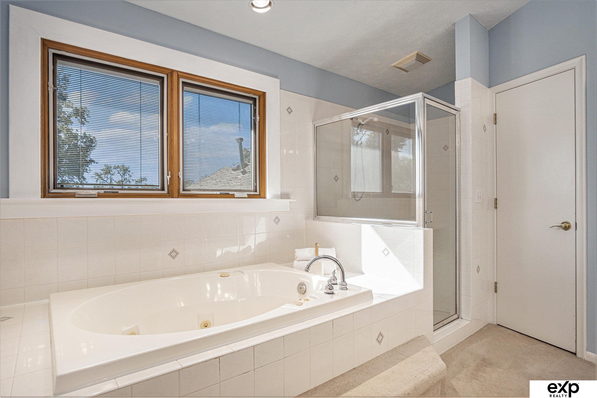 5221 S 80th Street, Ralston, Nebraska image 18