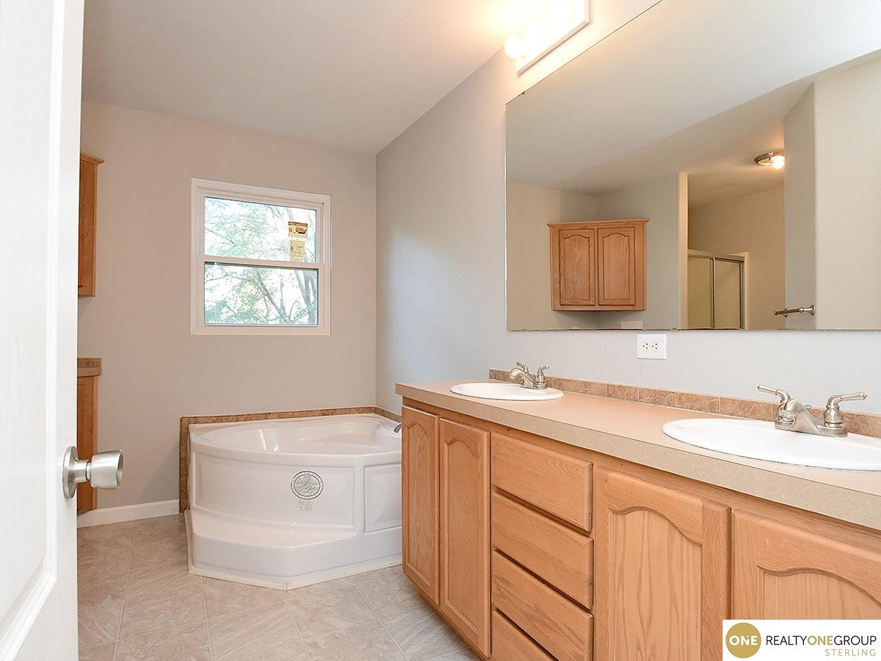 11186 Ramble Ridge Drive, Blair, Nebraska image 23