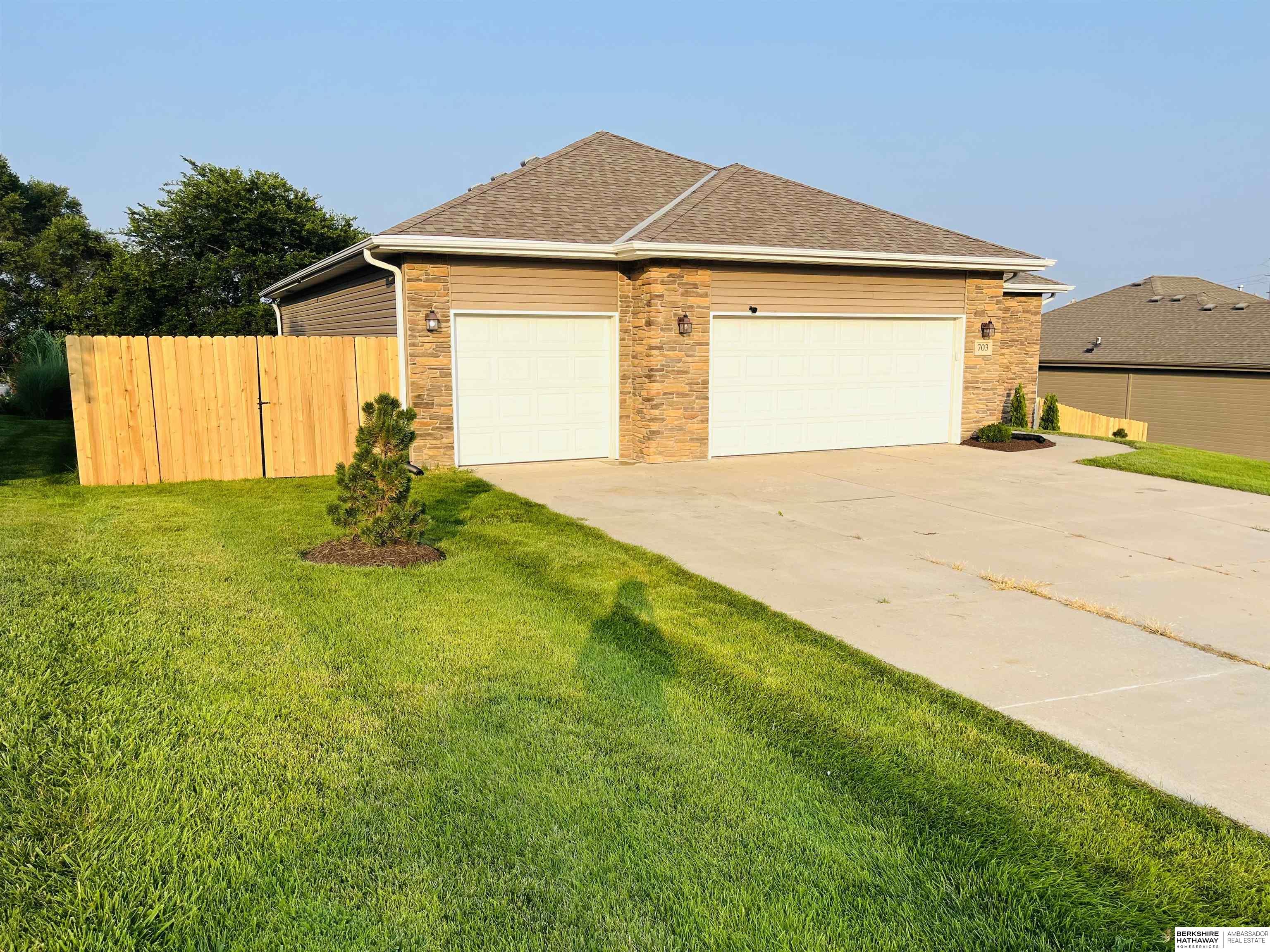 703 S 16th Street, Fort Calhoun, Nebraska image 3