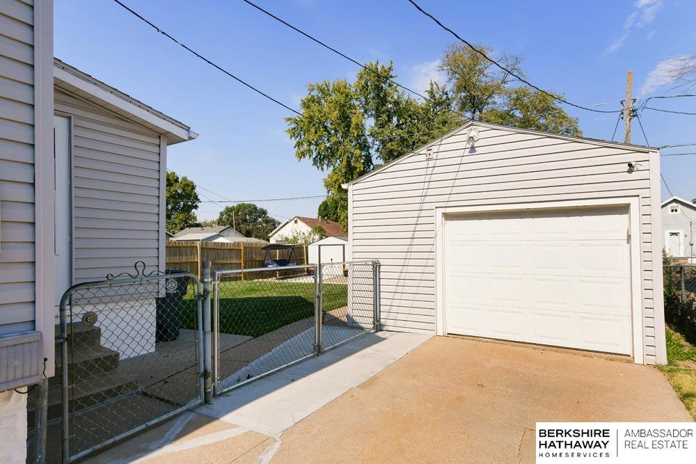 3132 Avenue D, Council Bluffs, Iowa image 38