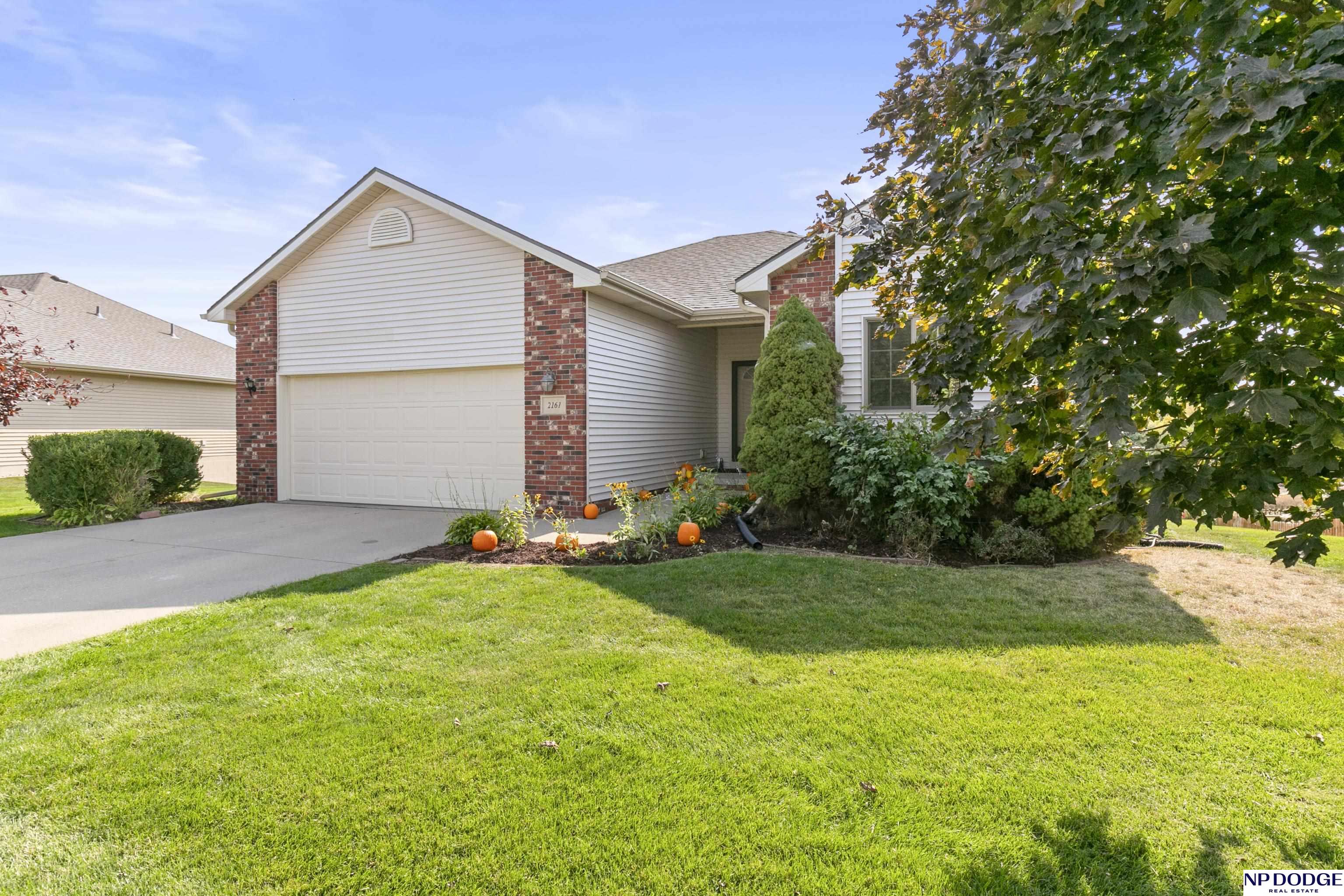 2161 Crestridge Drive, Blair, Nebraska image 2