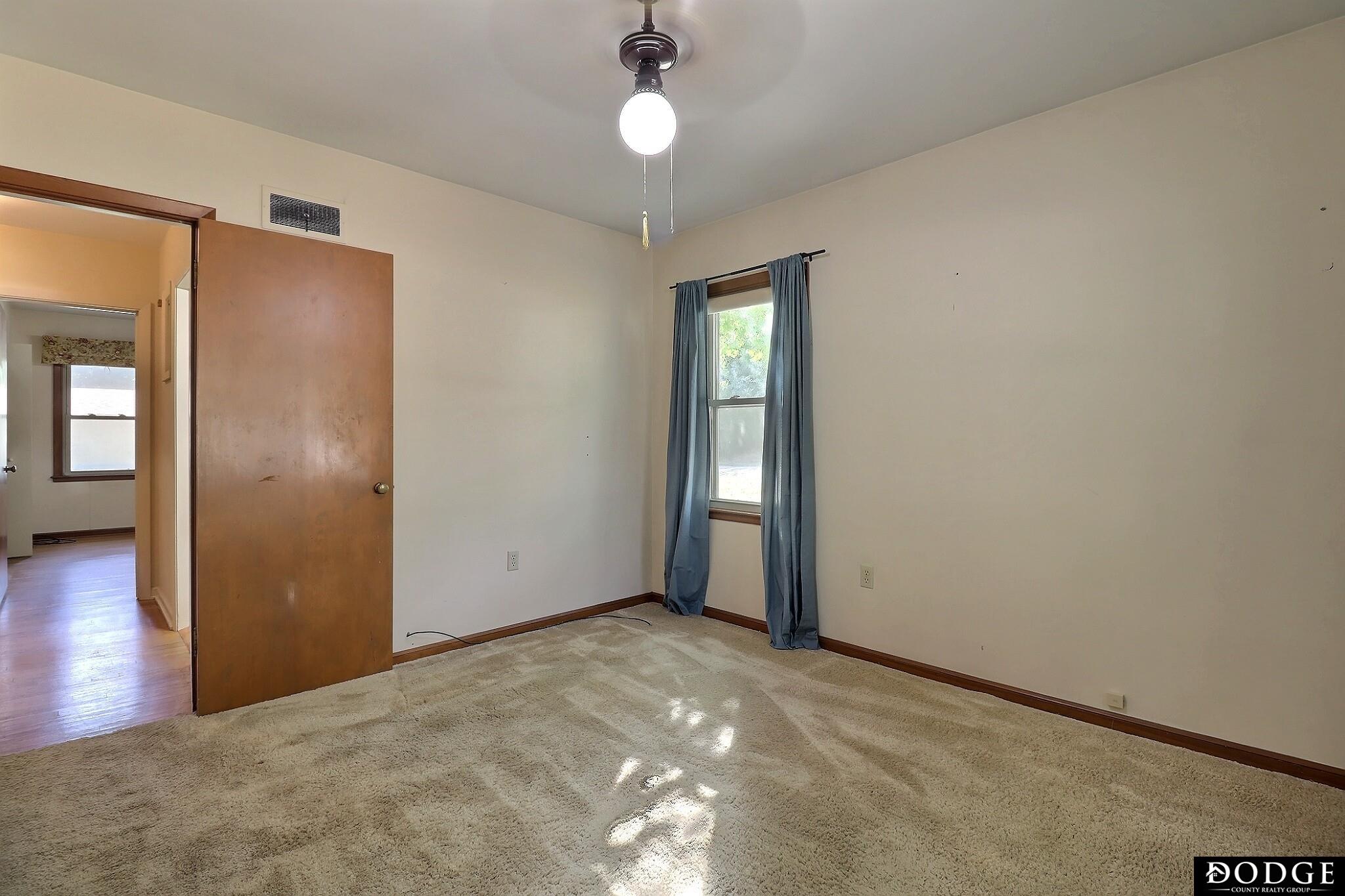 104 S Park Street, Hooper, Nebraska image 13
