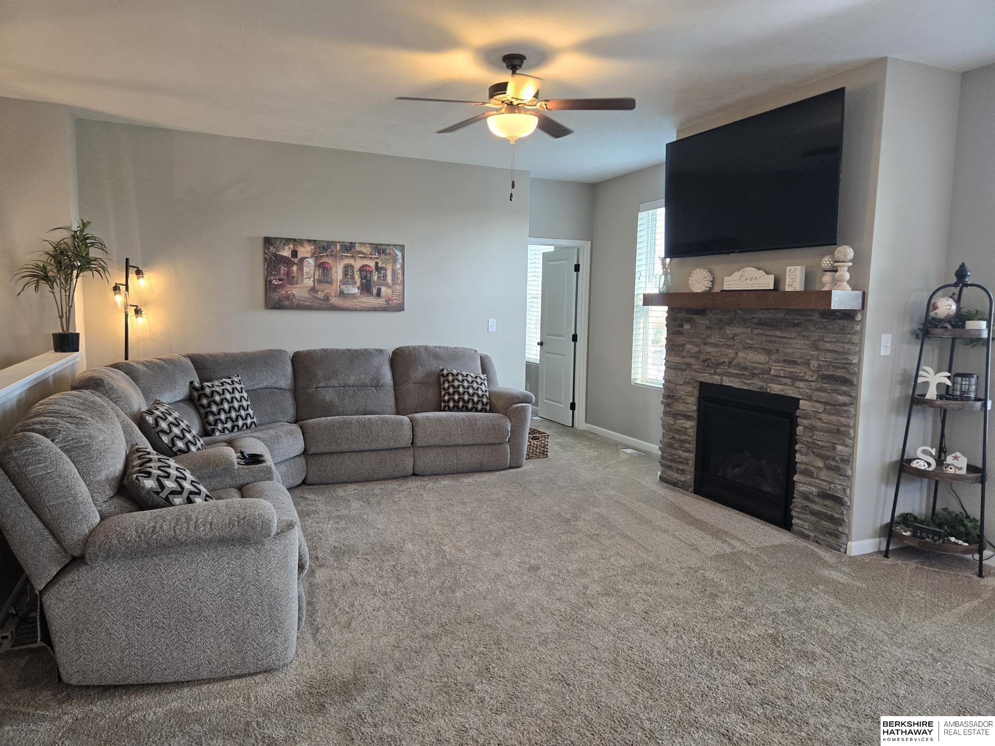 2307 Acorn Drive, Plattsmouth, Nebraska image 16