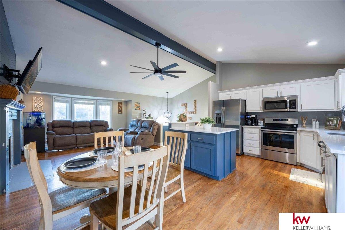 100 Opal Drive, Council Bluffs, Iowa image 2