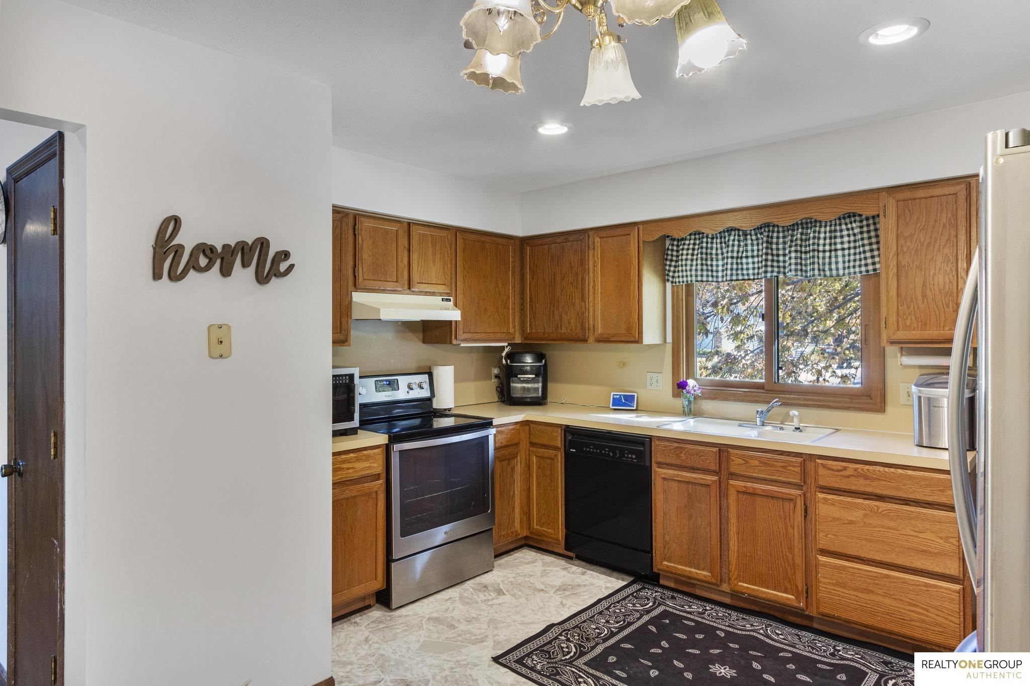 6718 S 87 Street, Ralston, Nebraska image 8